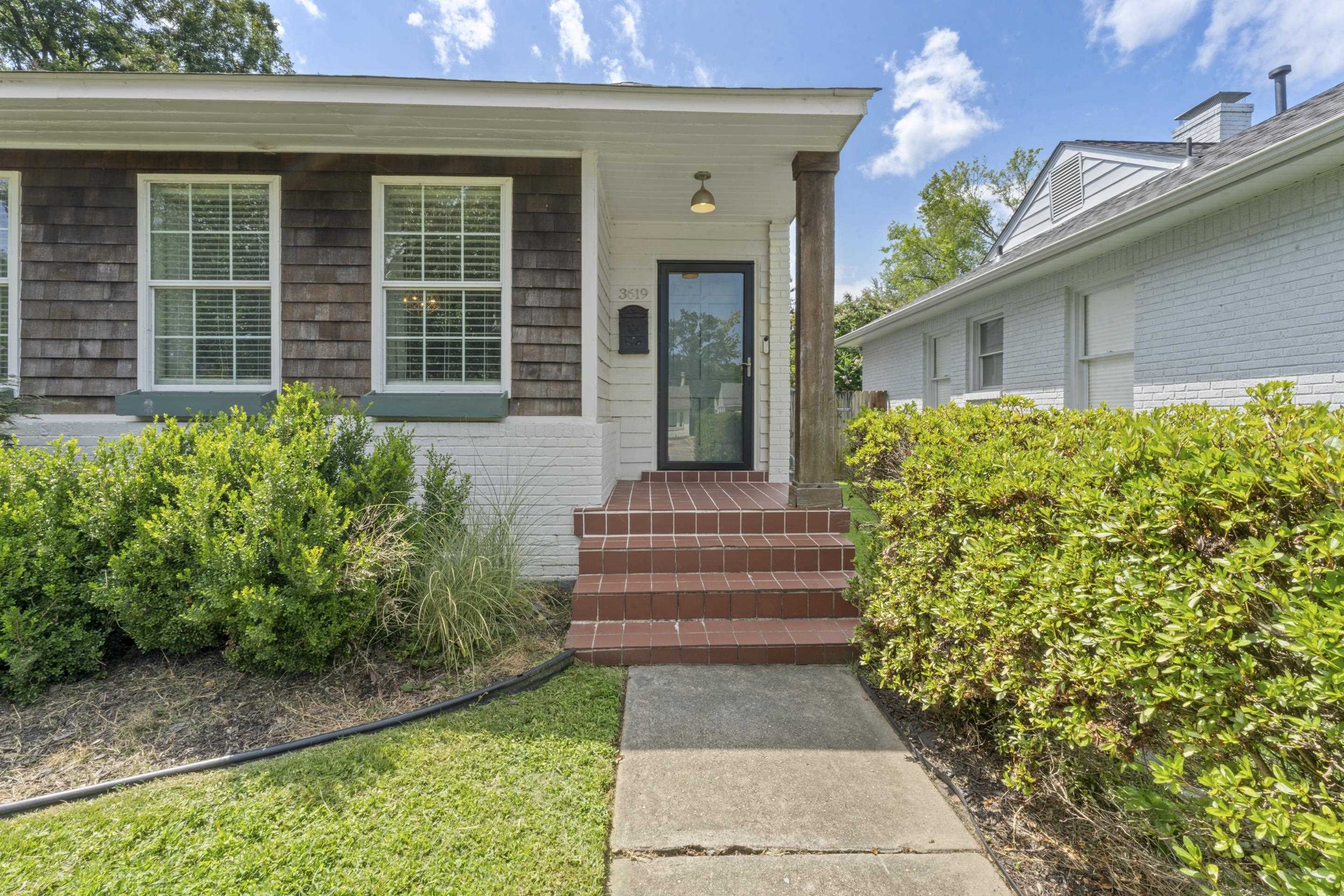 3619 Kenwood Ave Property Photo 4