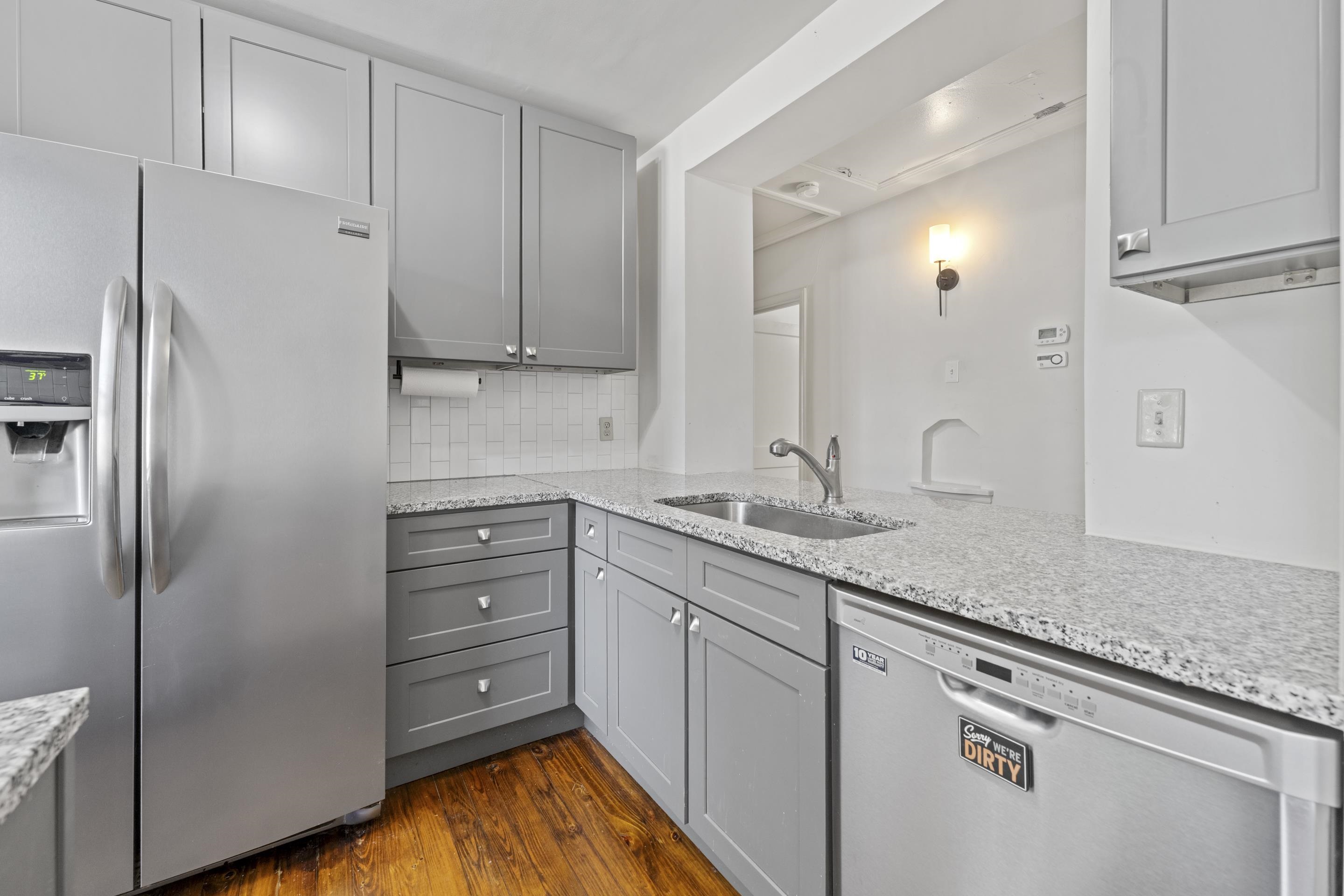 3619 Kenwood Ave Property Photo 12
