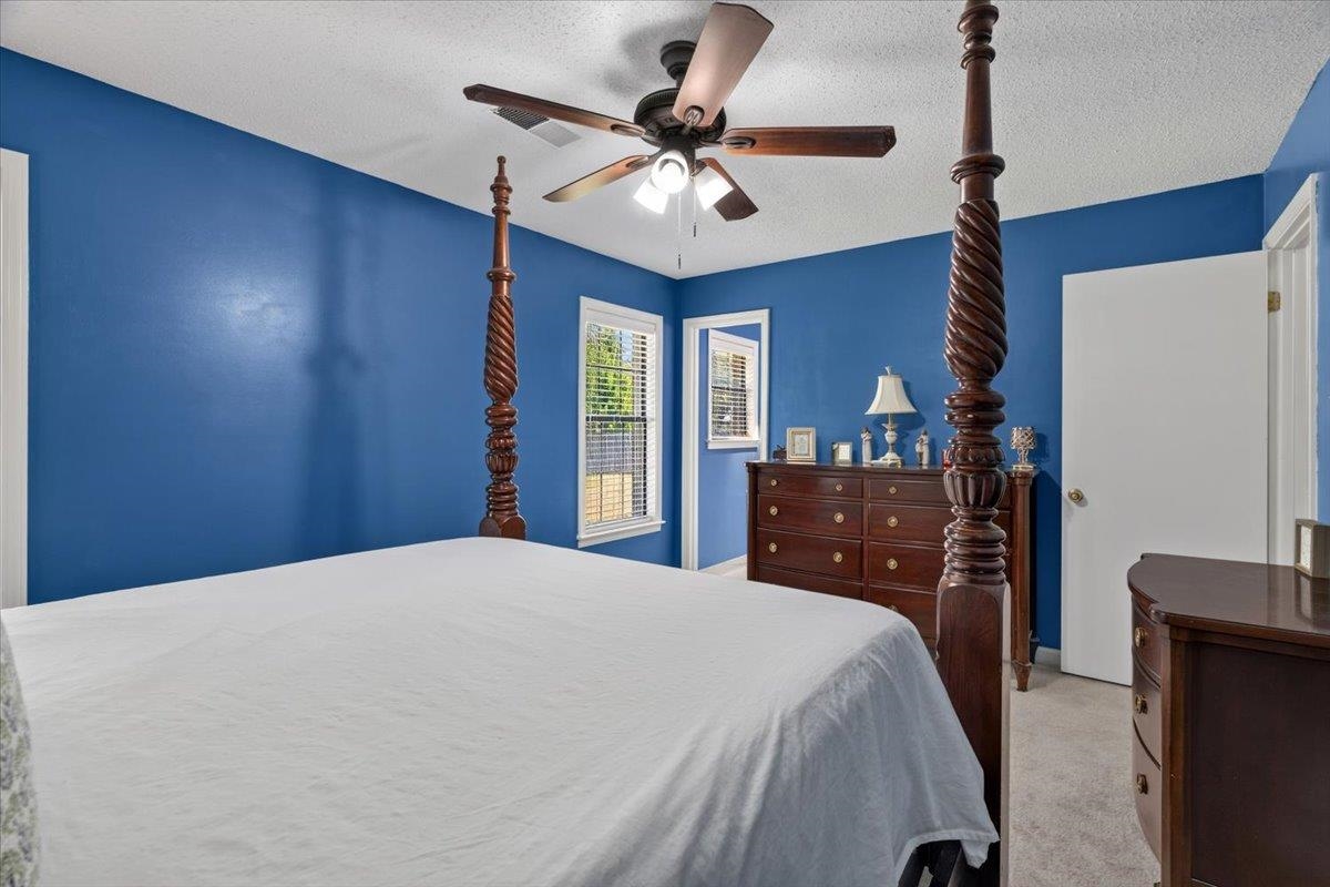 6790 Autumnhill Ln Property Photo 16