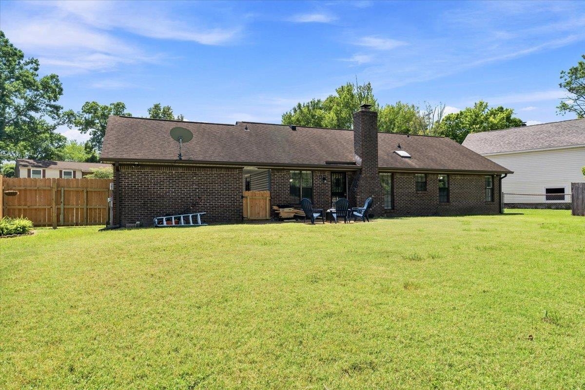 6790 Autumnhill Ln Property Photo 25