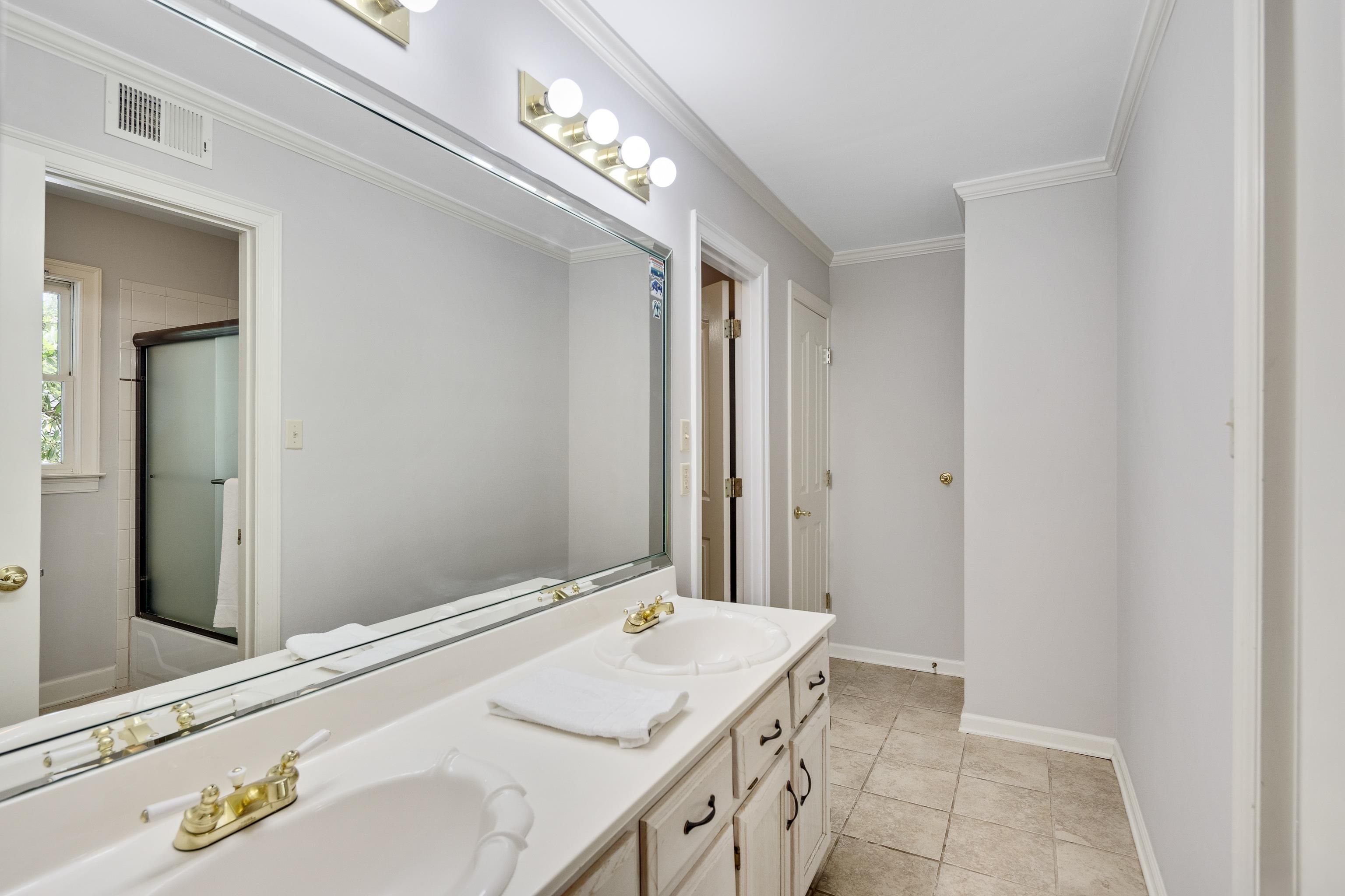 10284 Eagleton Nest Cv Property Photo 23