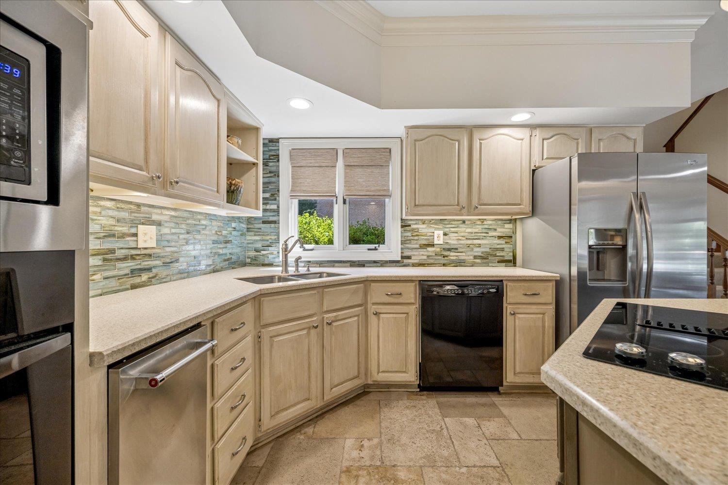 9421 Plantation Way Ln Property Photo 13