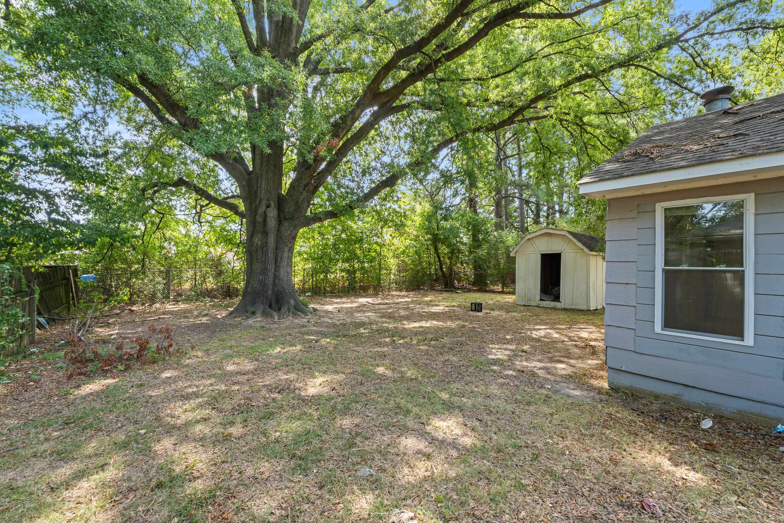 3468 Mckenzie St Property Photo 5