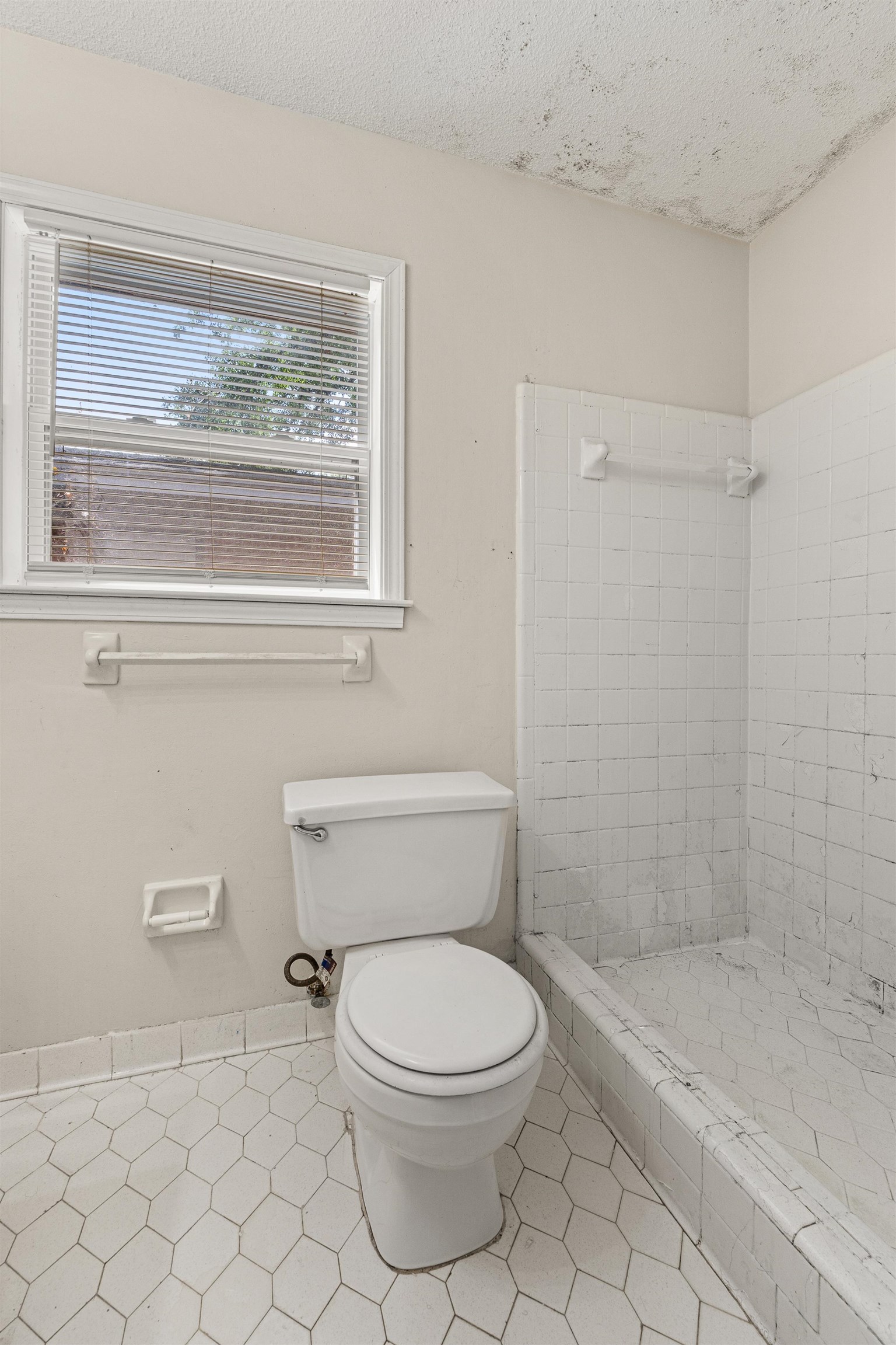 3468 Mckenzie St Property Photo 20