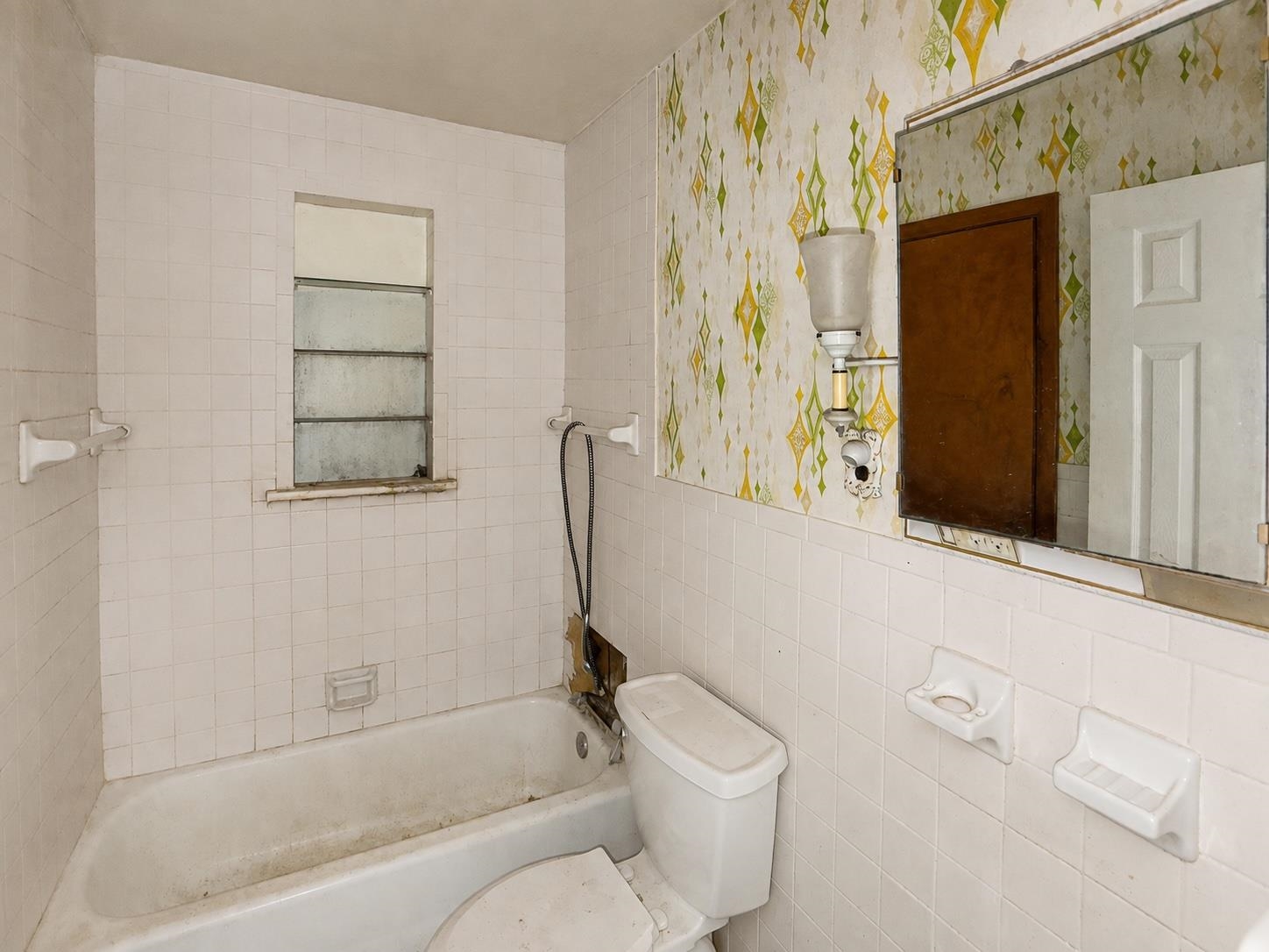 3206 Salter Rd Property Photo 5