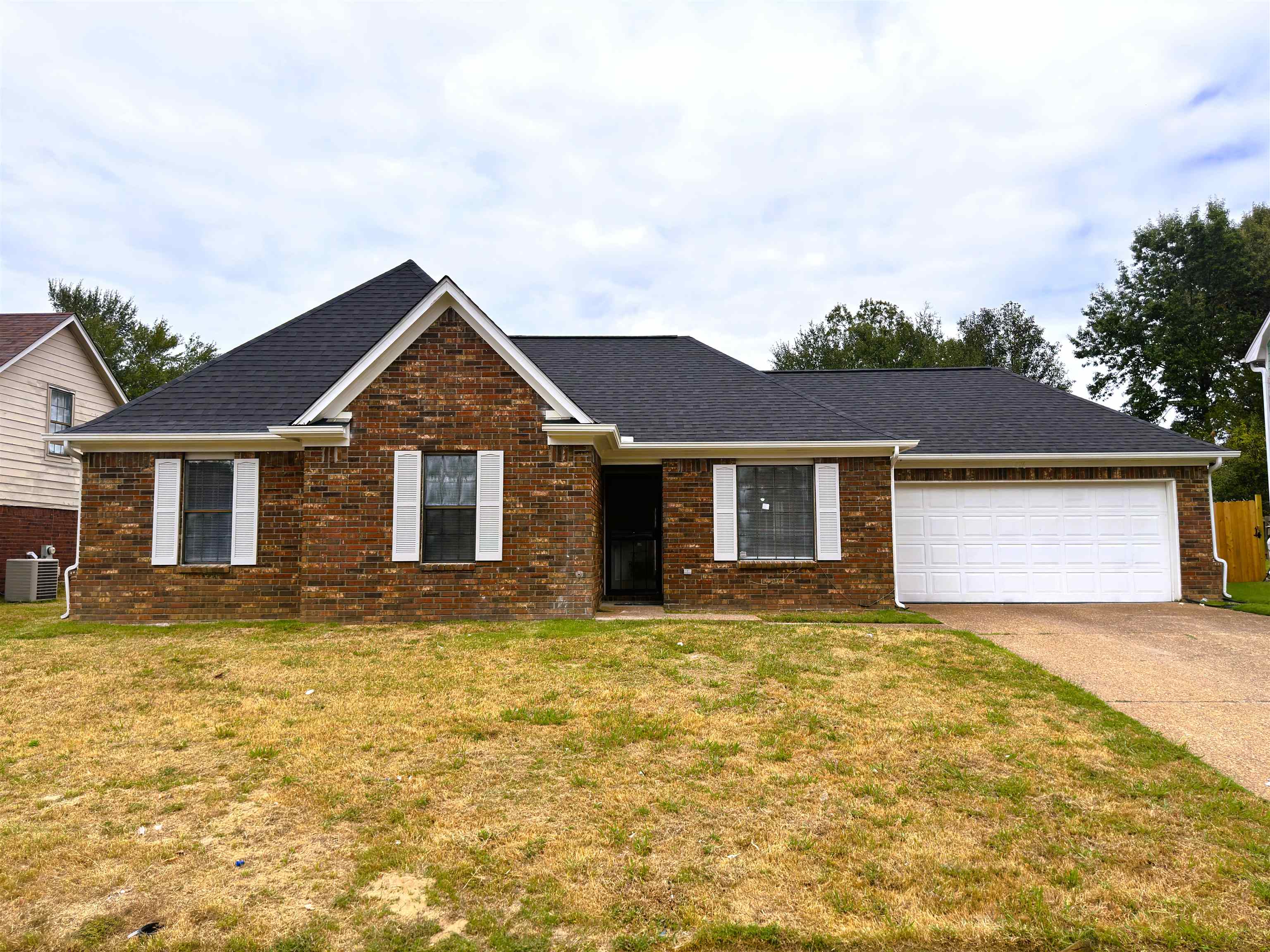 4566 BASSETT HALL DR Property Photo 1