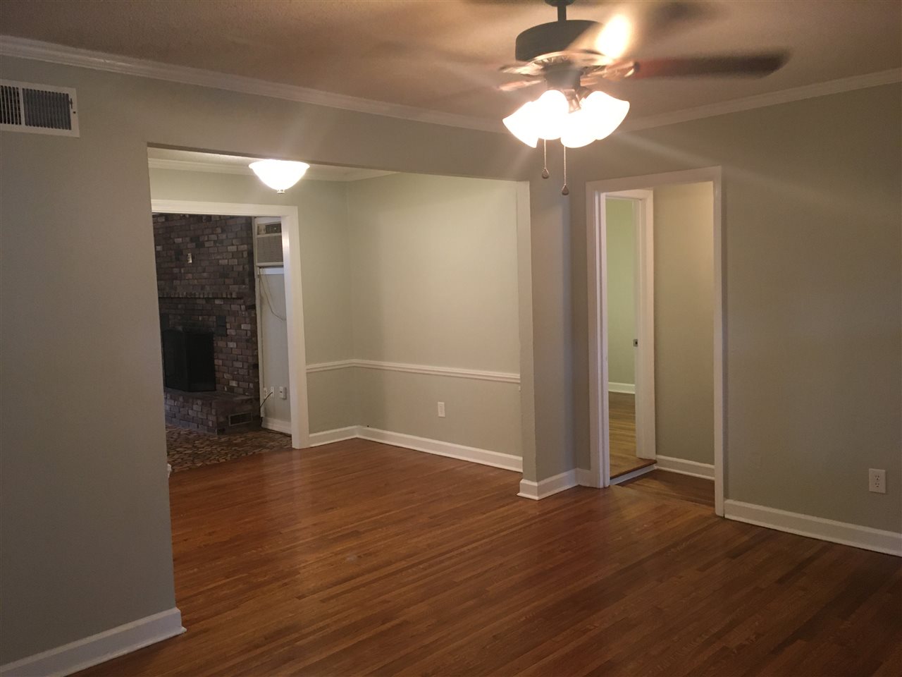 1185 Perkins Ter Property Photo 3
