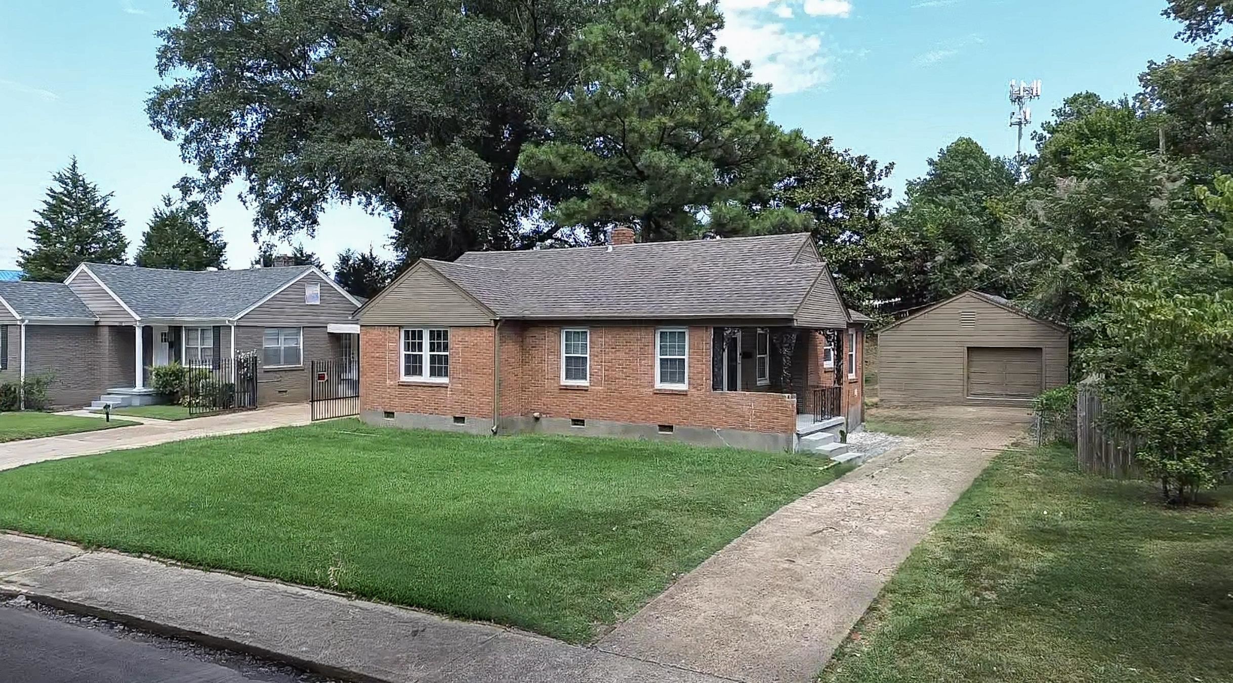 596 Waring Rd Property Photo 1