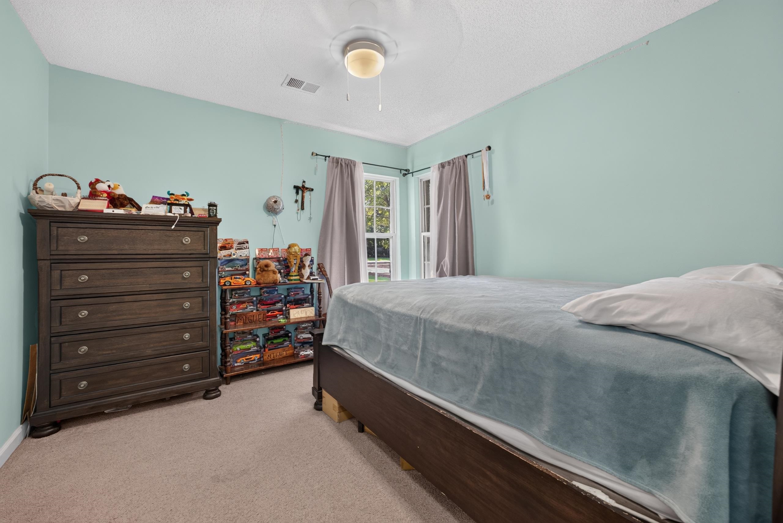 2513 Berryhill Rd Property Photo 9
