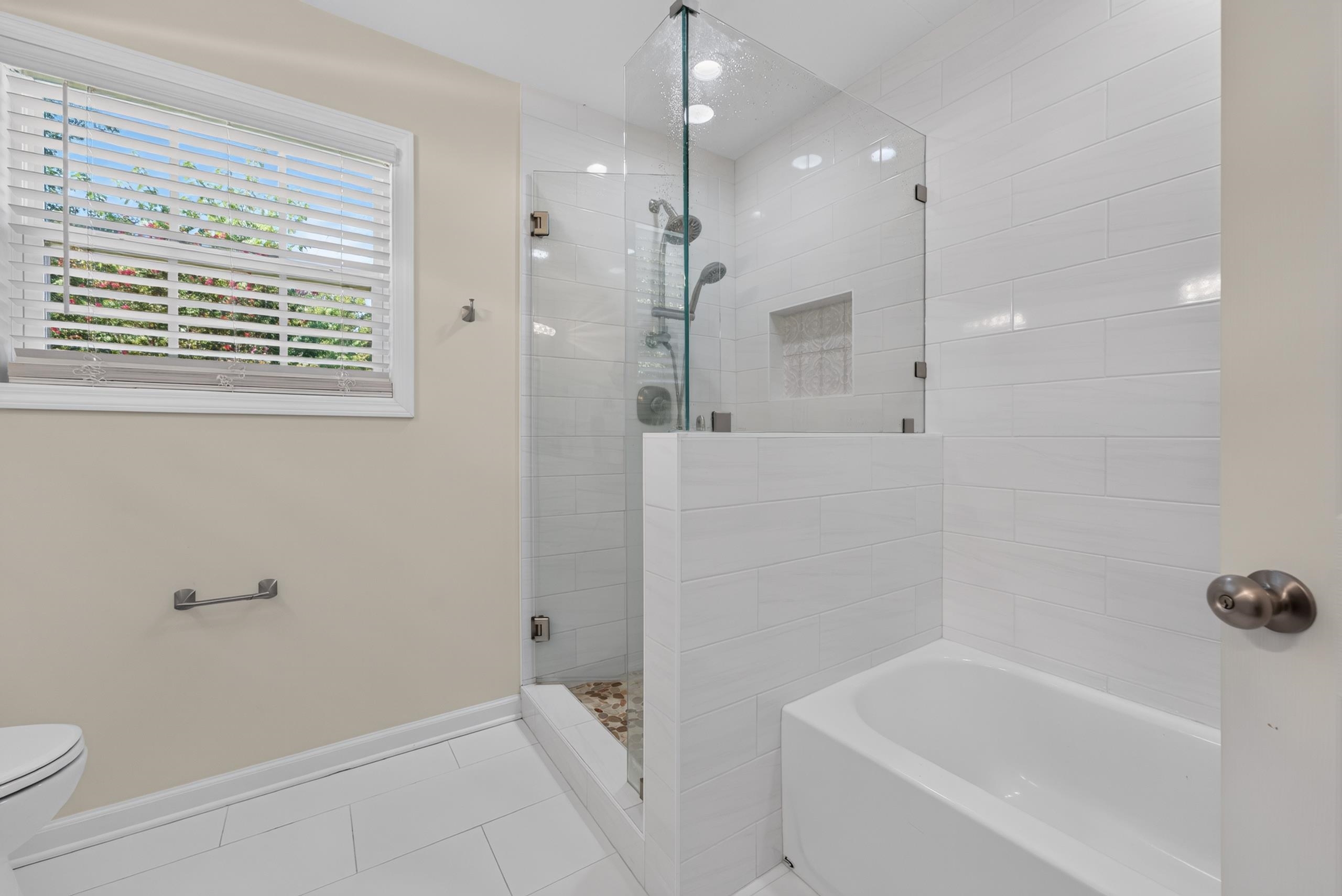 2513 Berryhill Rd Property Photo 18