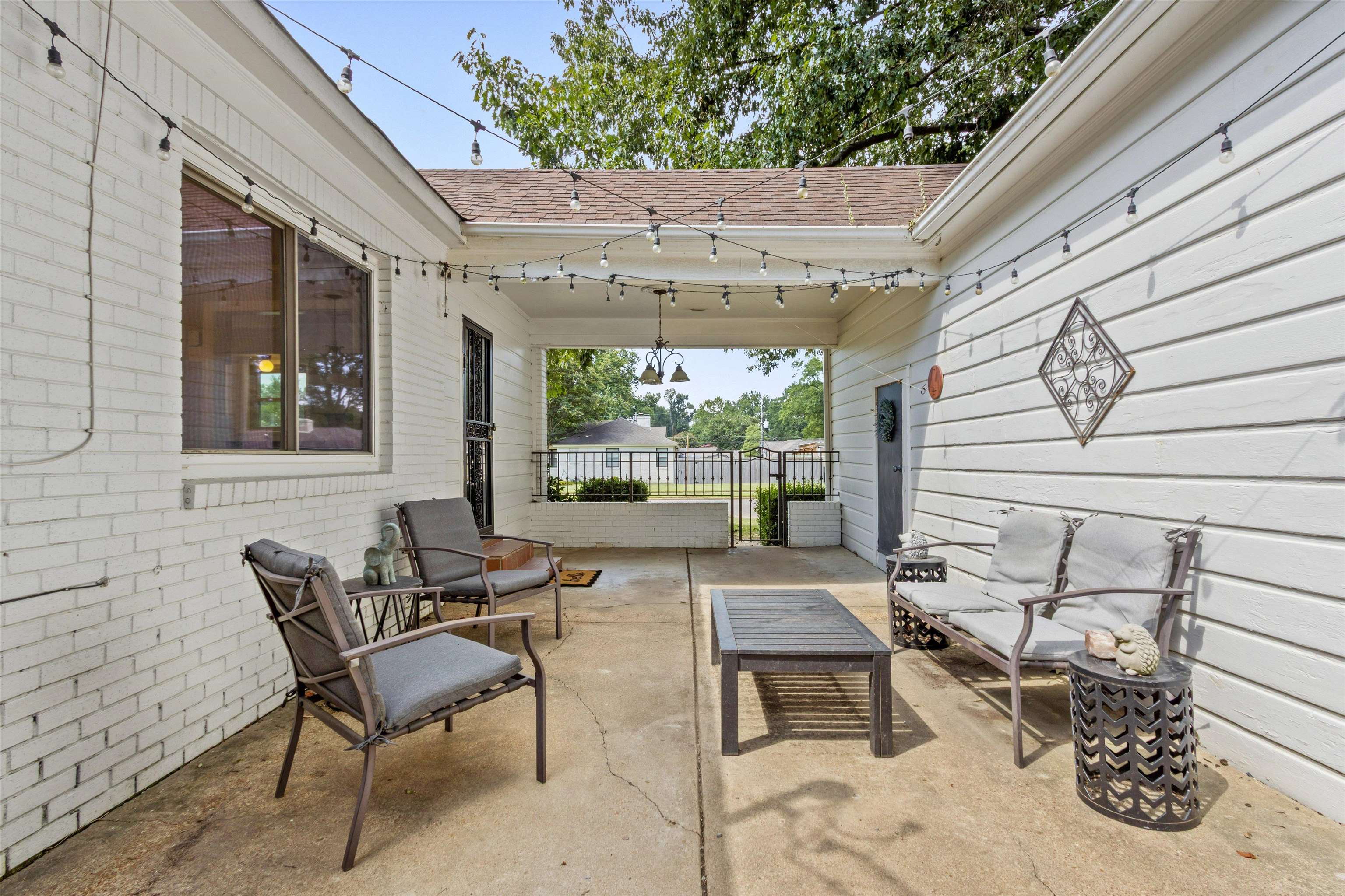 344 Chuckwood Rd Property Photo 24