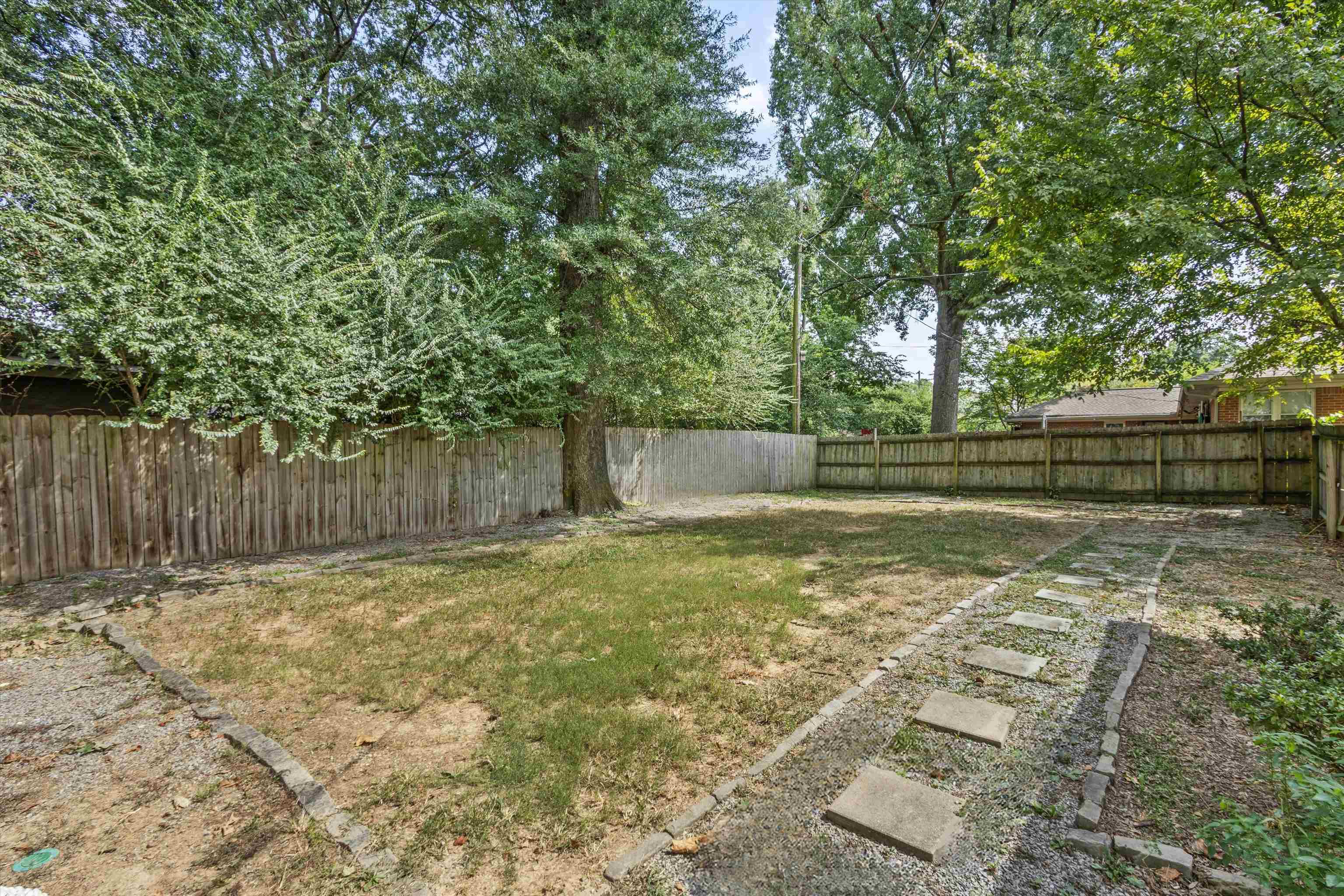 344 Chuckwood Rd Property Photo 25