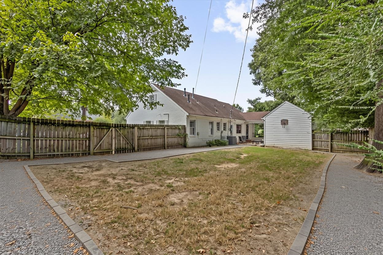 344 Chuckwood Rd Property Photo 26