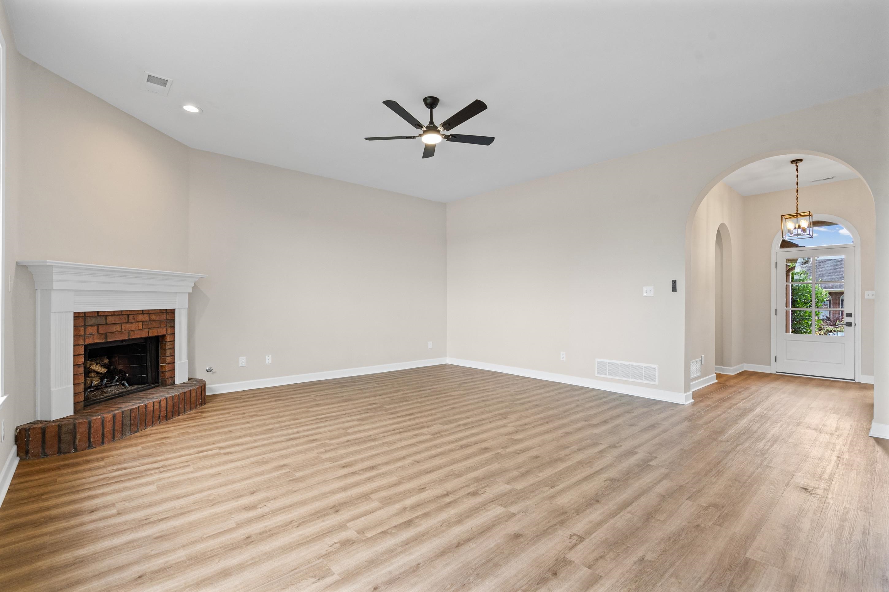 4675 E Alden Lake Dr Property Photo 6