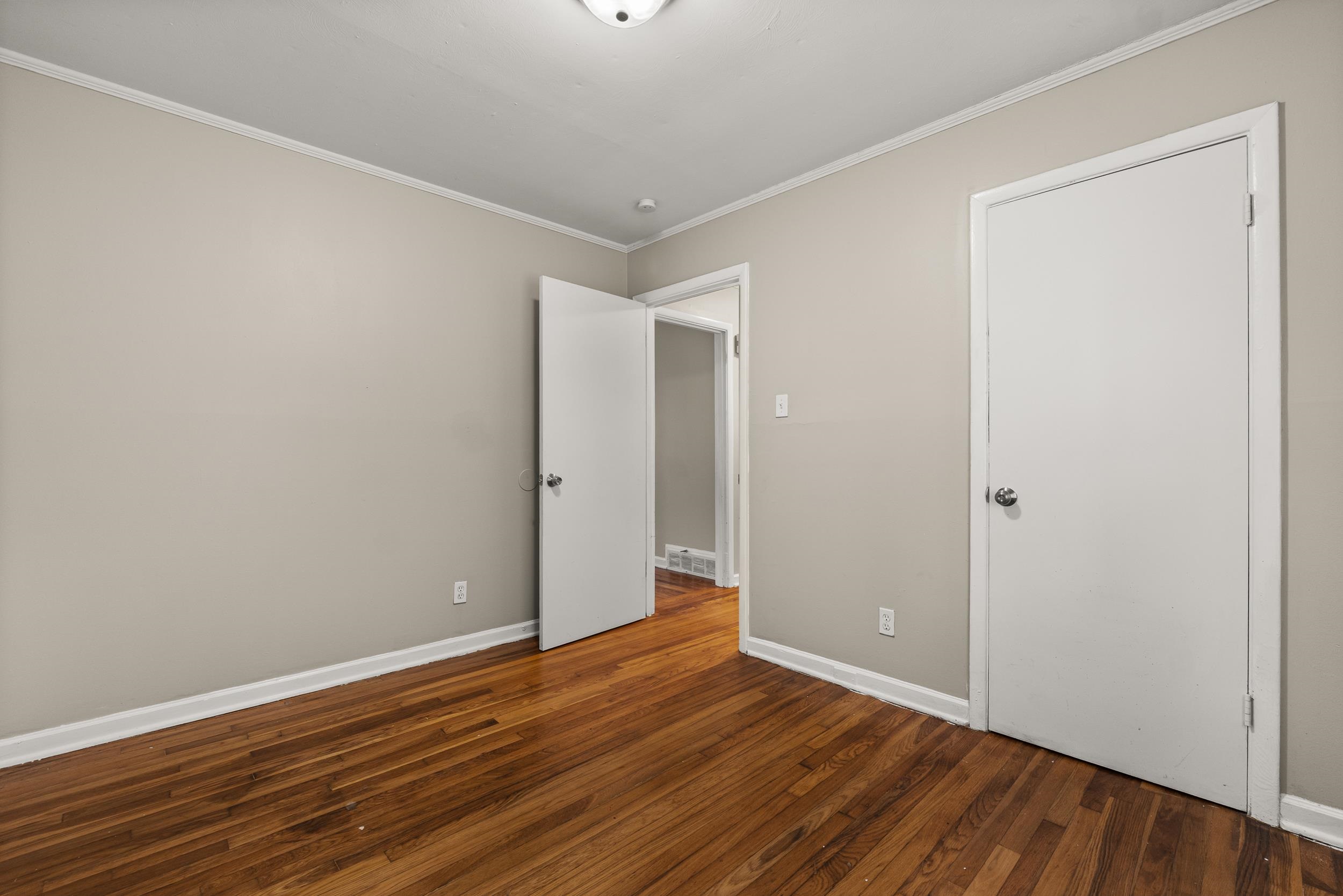 5247 Loch Lomond Rd Property Photo 12