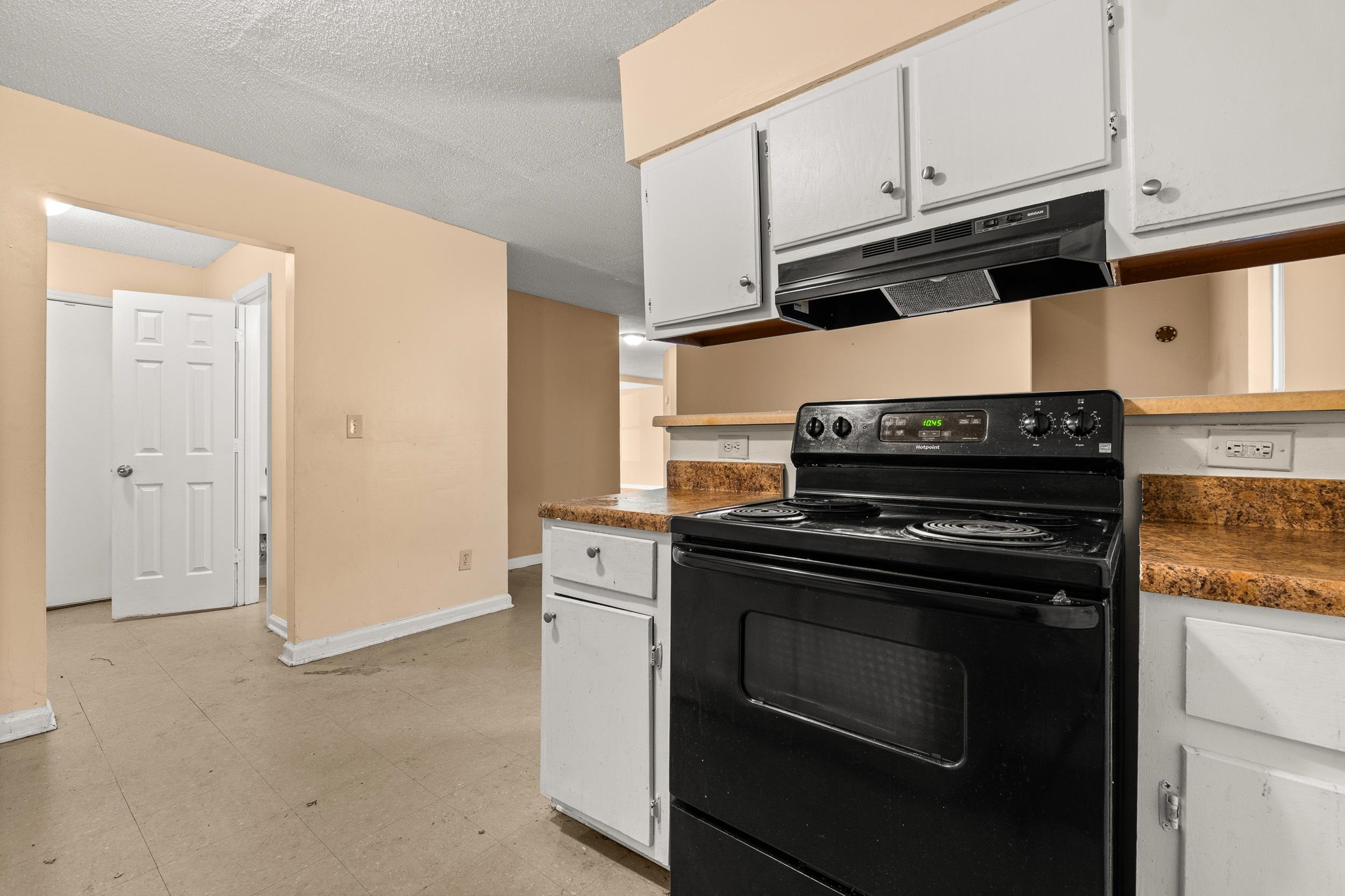 3954 Chelsea Hill Dr Property Photo 14