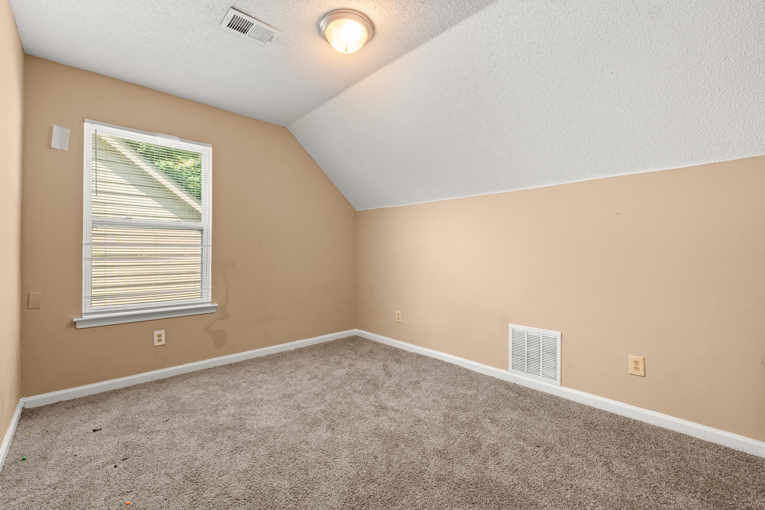 3954 Chelsea Hill Dr Property Photo 22