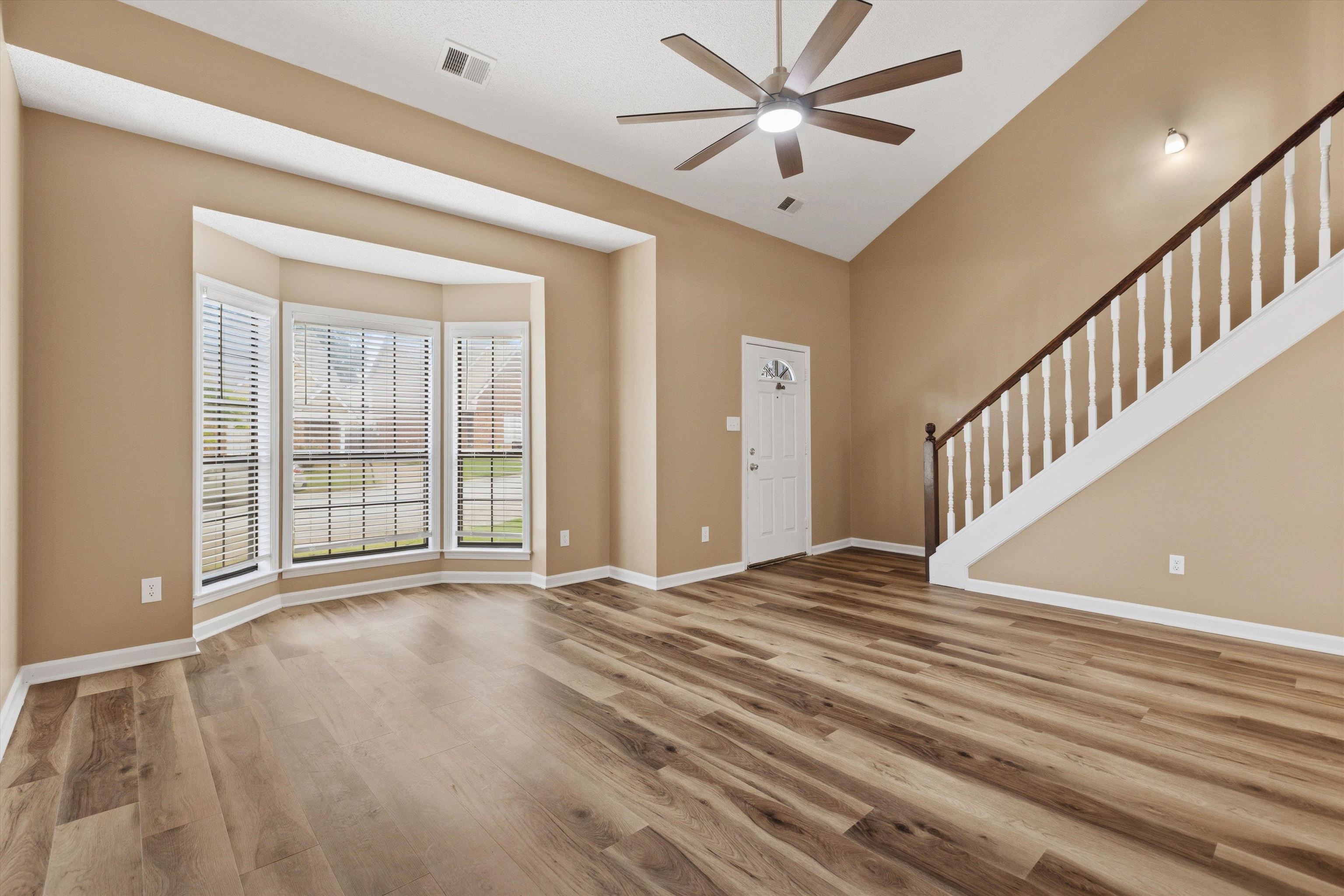 6717 Ross Ridge Dr Property Photo 2