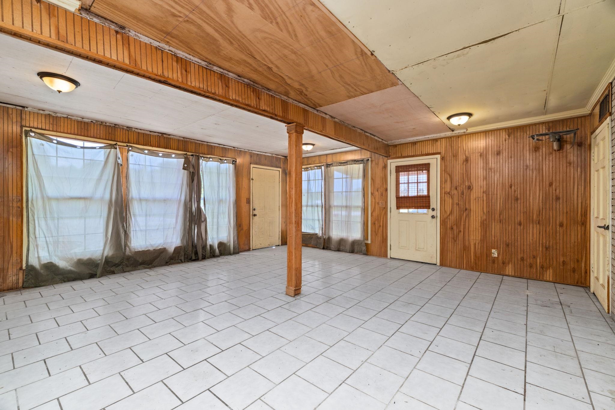 60116 Seminole Rd Property Photo 6