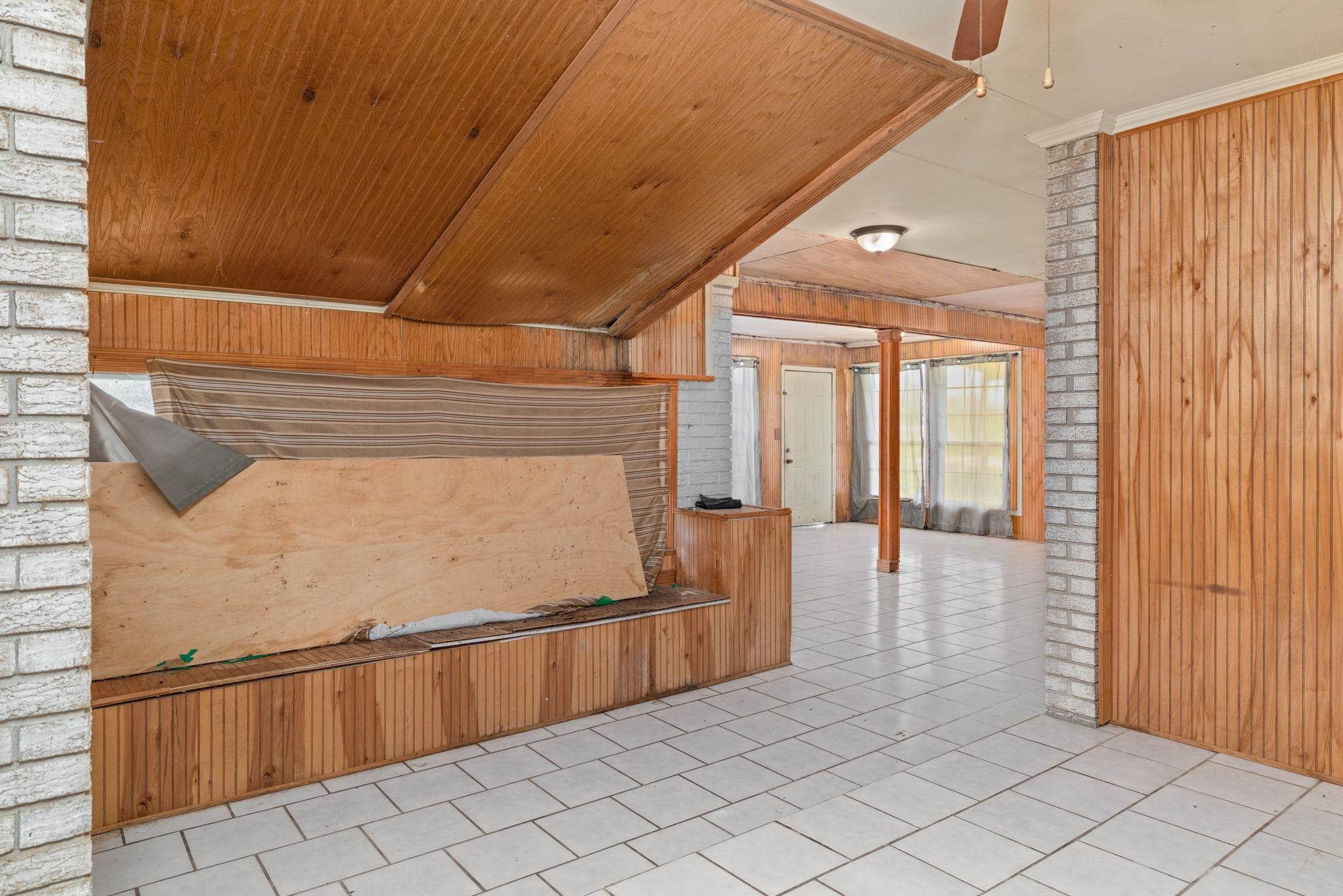 60116 Seminole Rd Property Photo 8