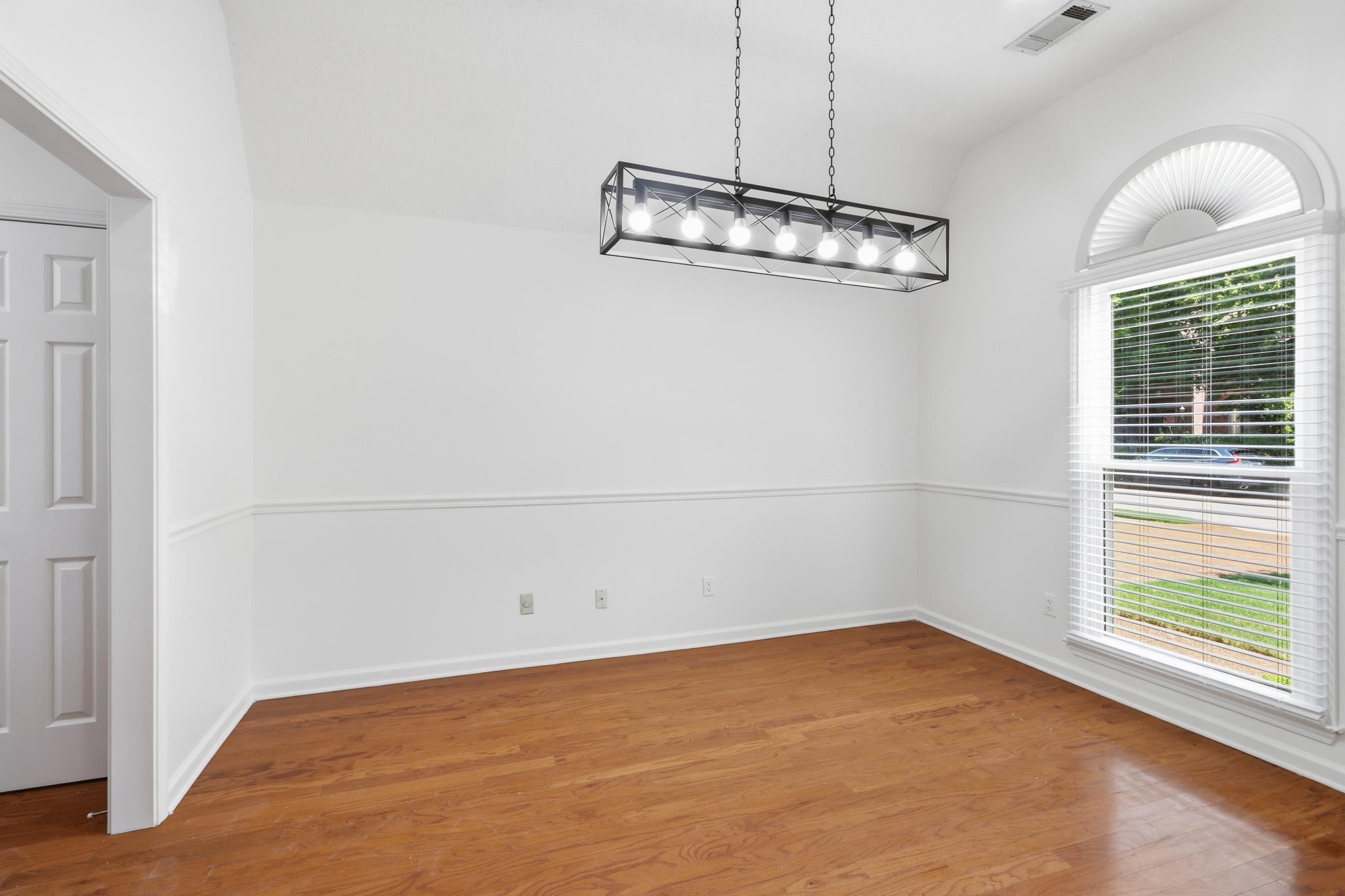 1325 River Pine Dr Property Photo 6