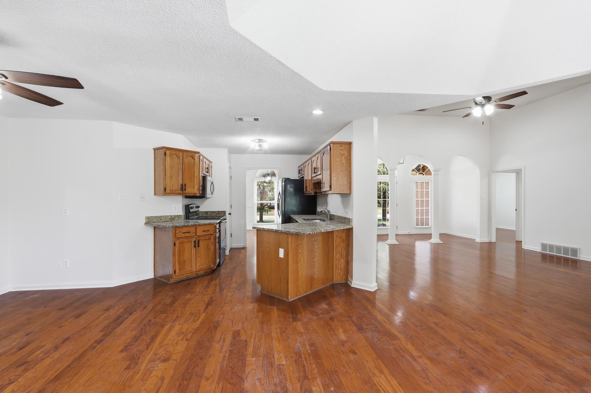 1325 River Pine Dr Property Photo 16
