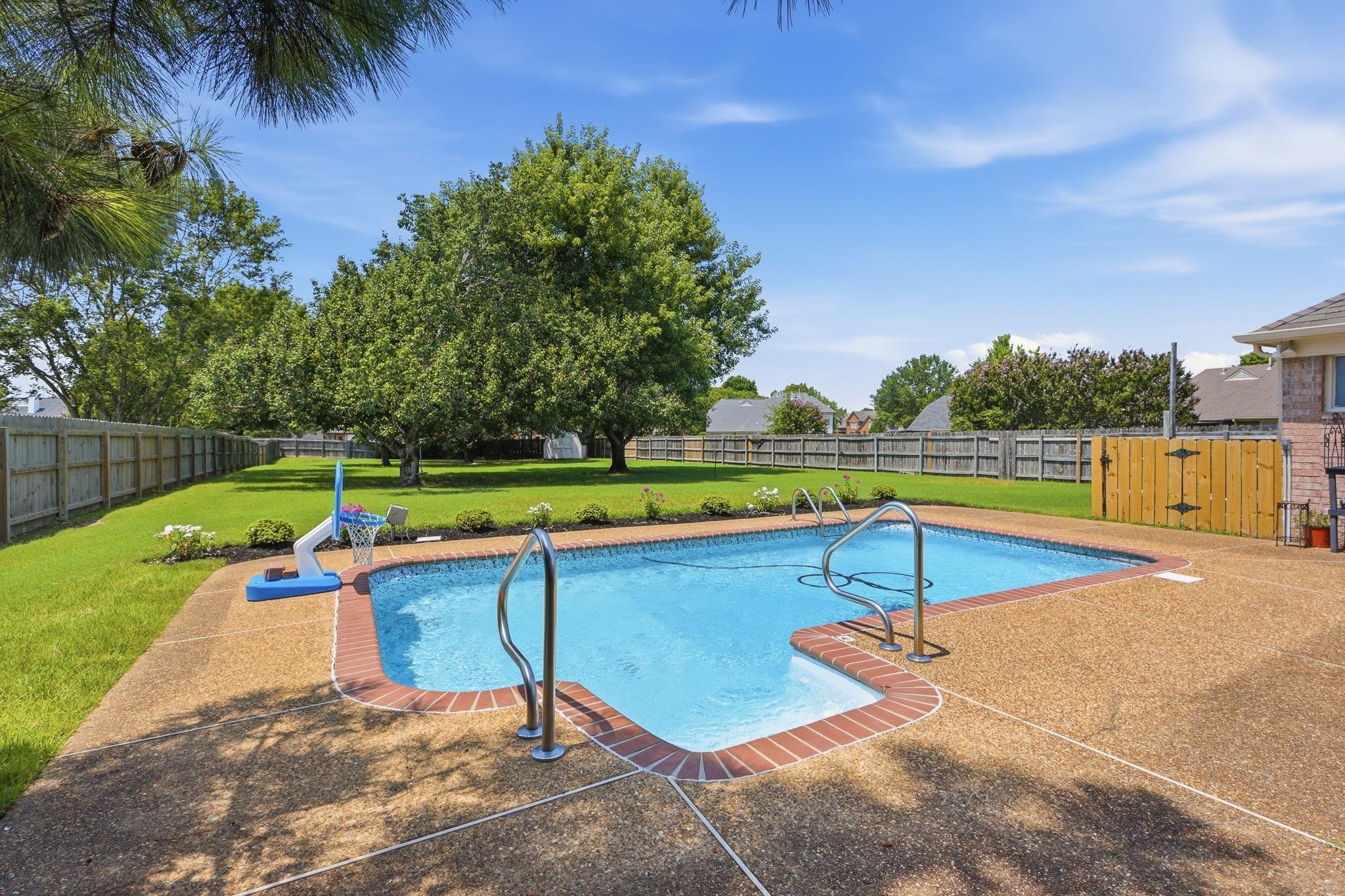 1325 River Pine Dr Property Photo 37