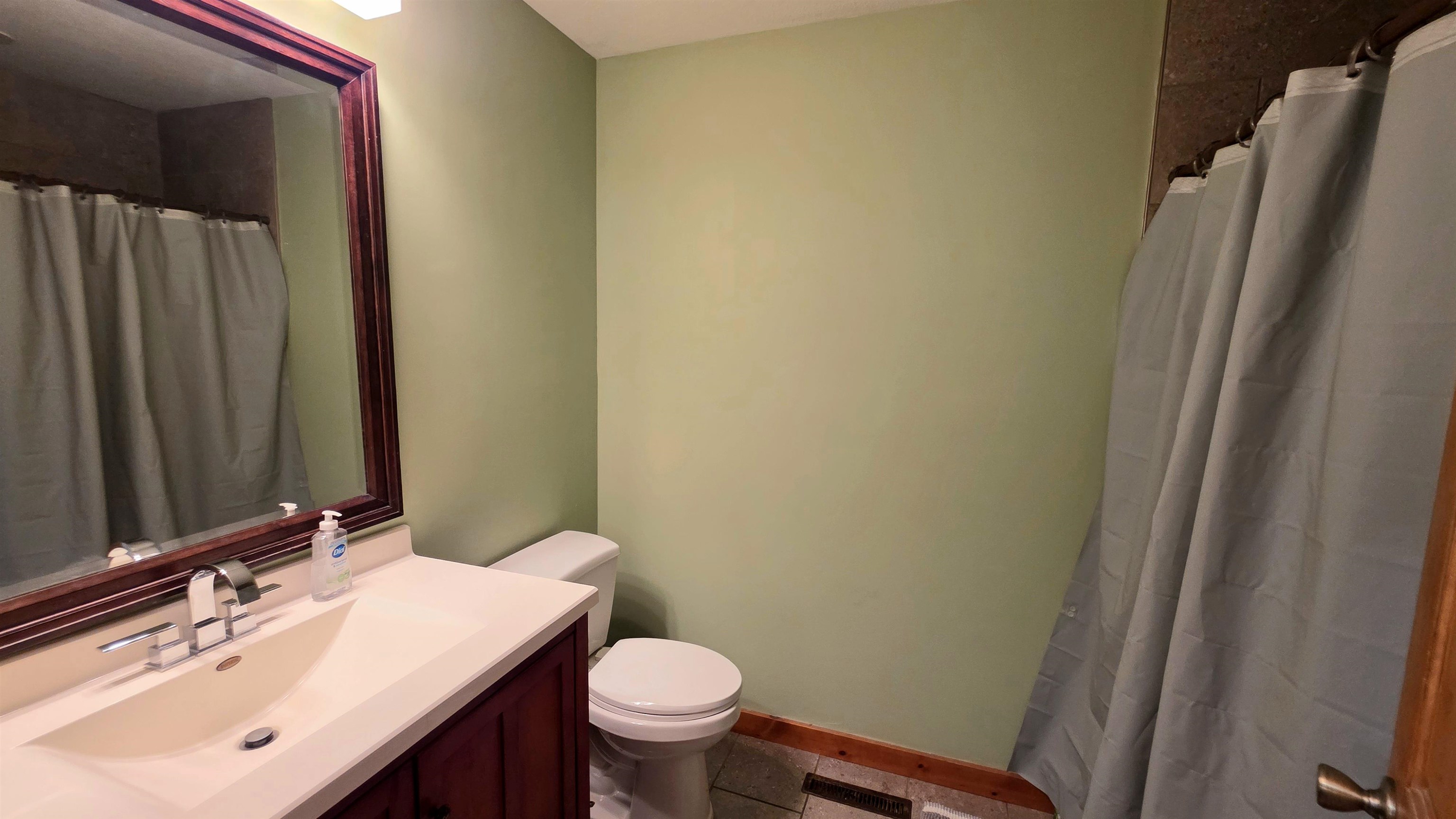 160 Poplar Dr Property Photo 12