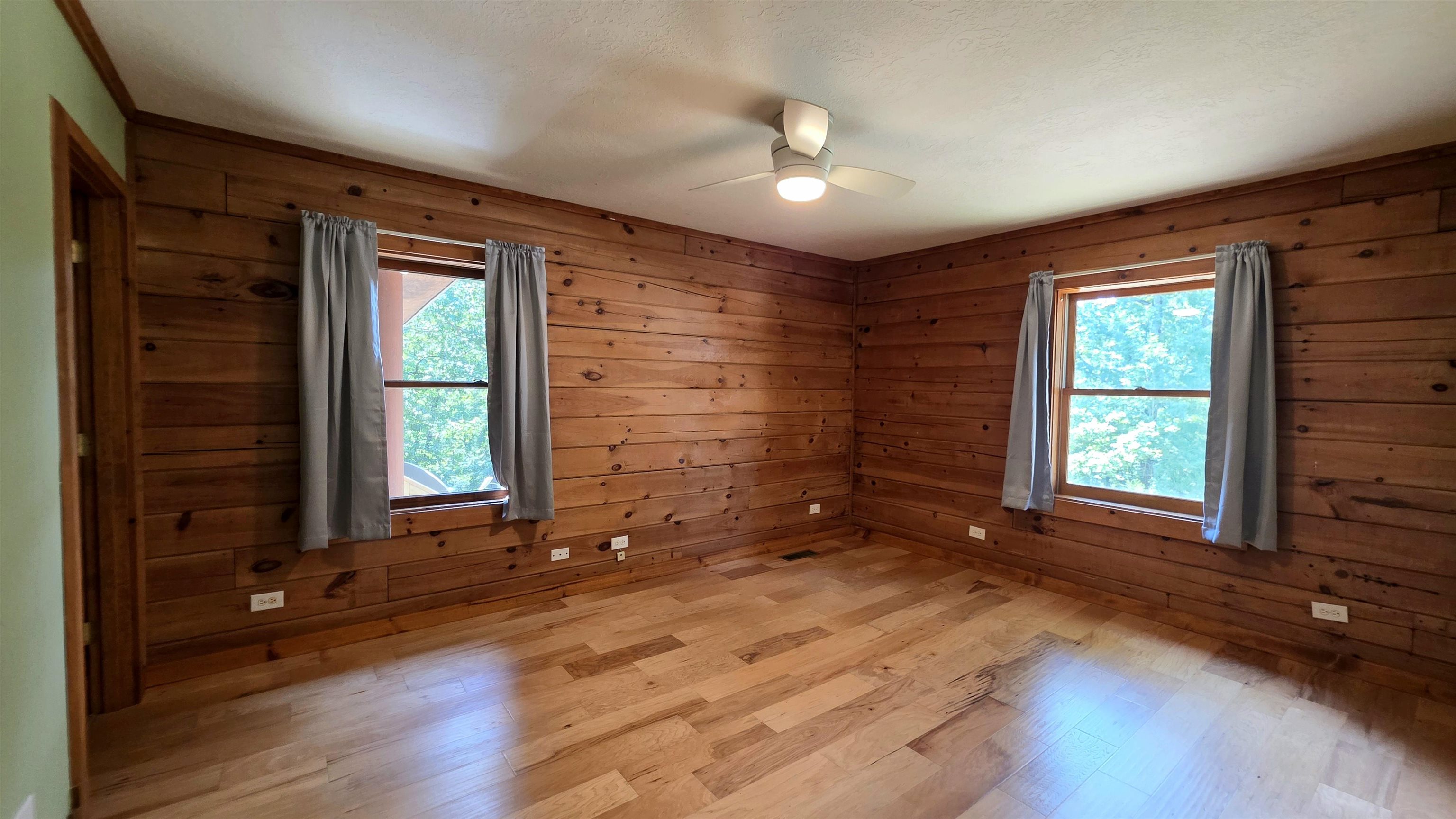 160 Poplar Dr Property Photo 13