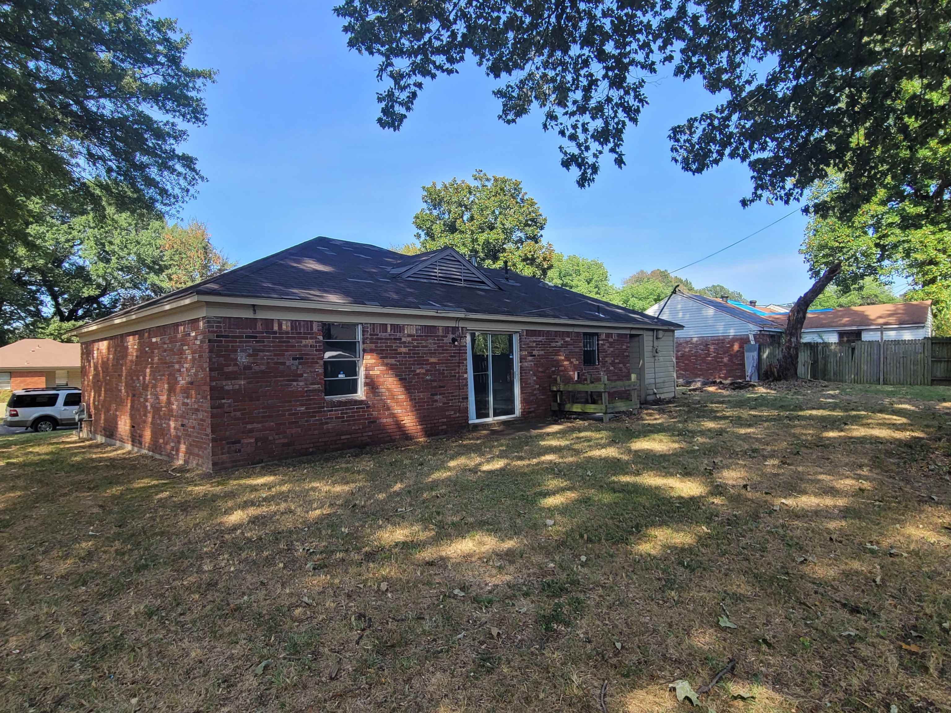 4151 Arrowood Ave Property Photo 2