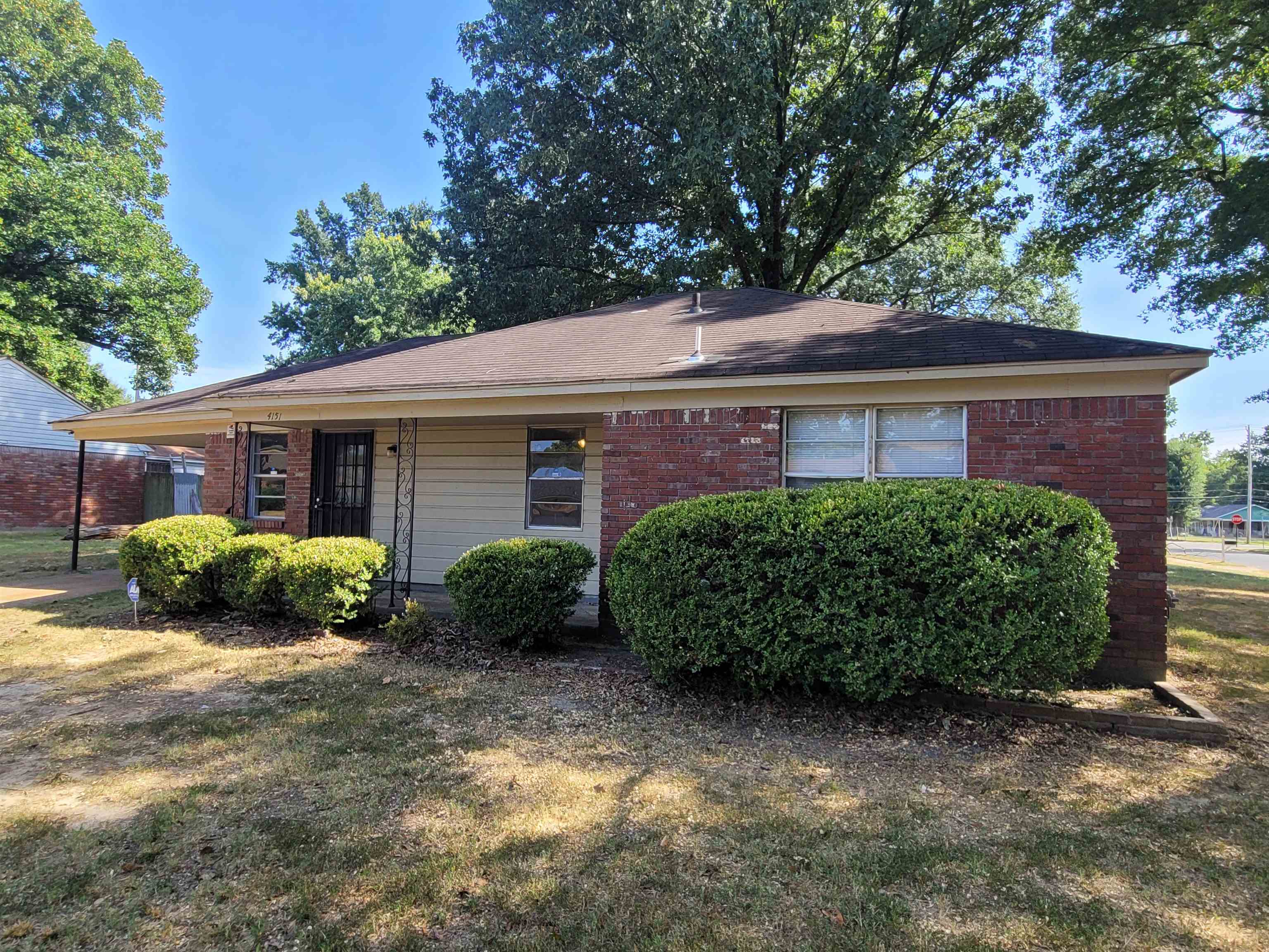 4151 Arrowood Ave Property Photo 3