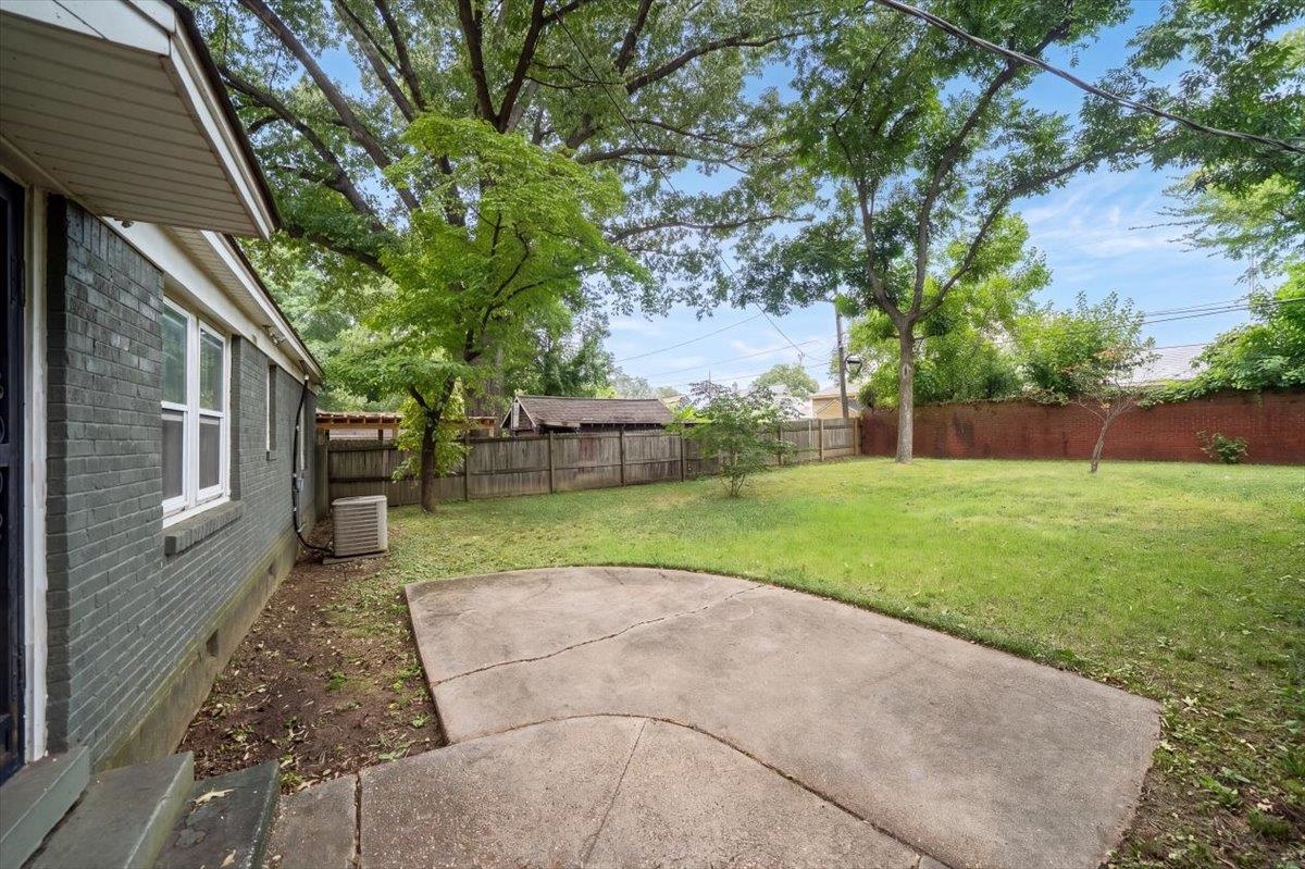 2790 Union Ave Property Photo 34
