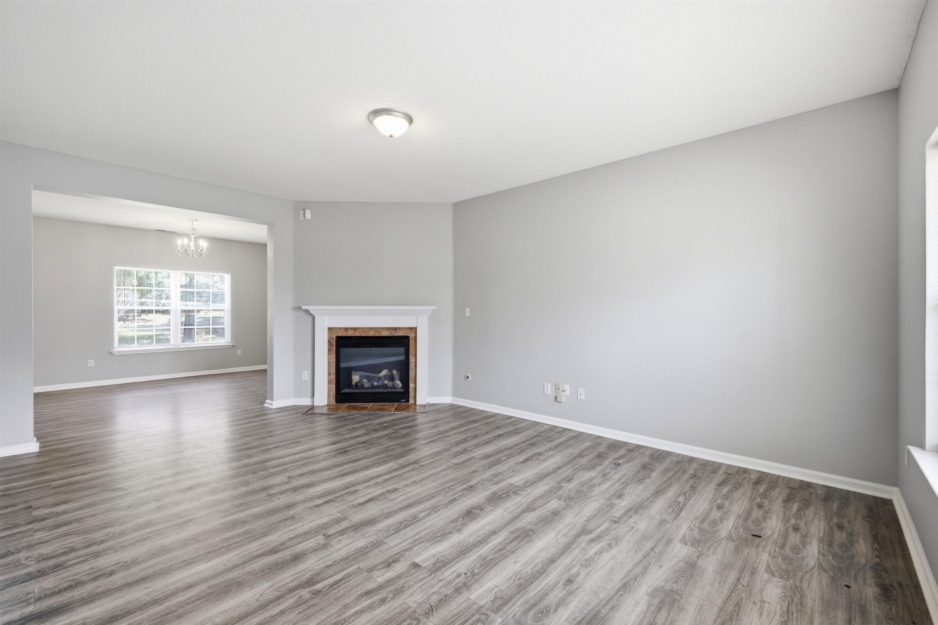 858 Crossfield Cv Property Photo 5