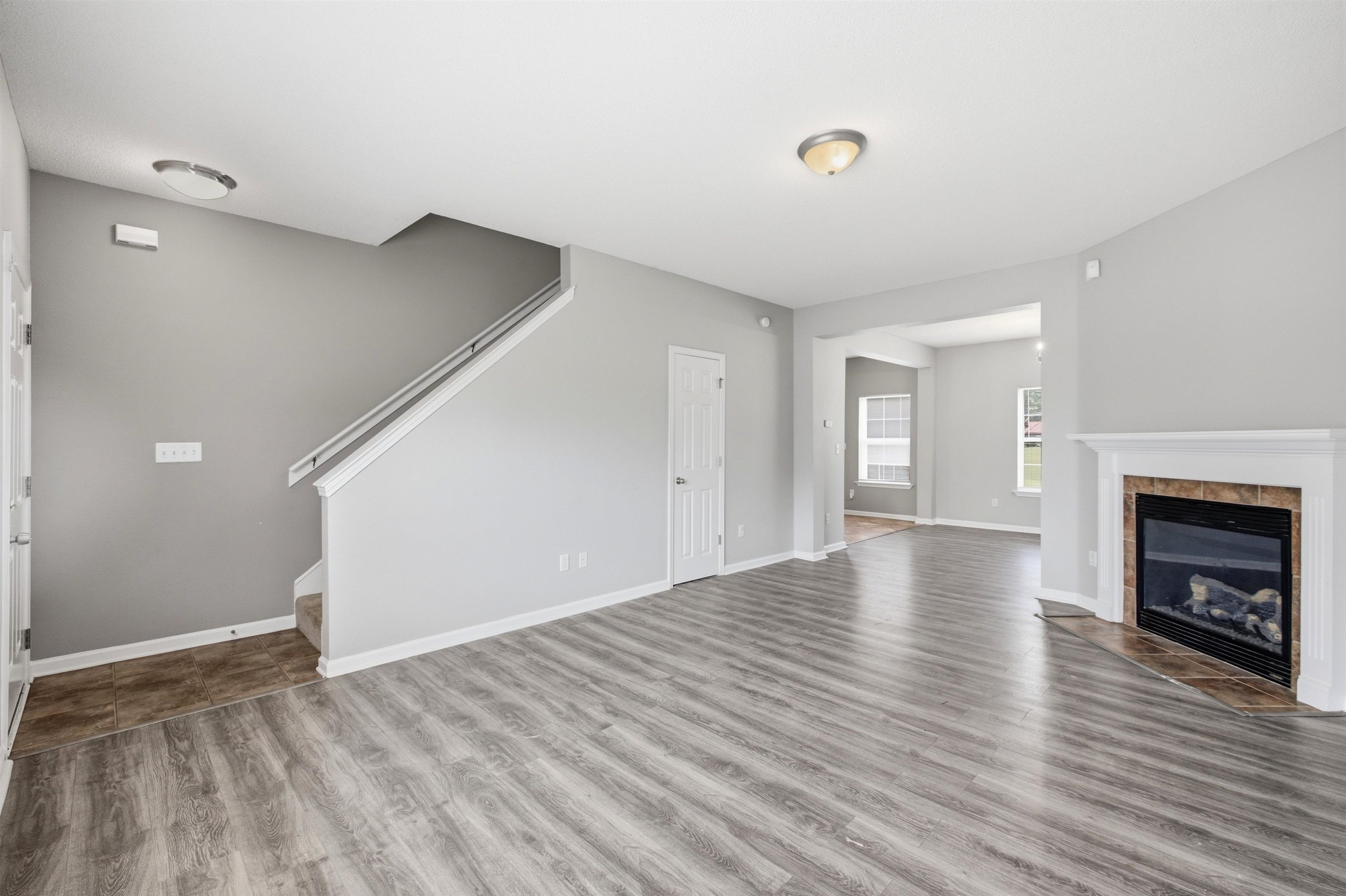 858 Crossfield Cv Property Photo 6