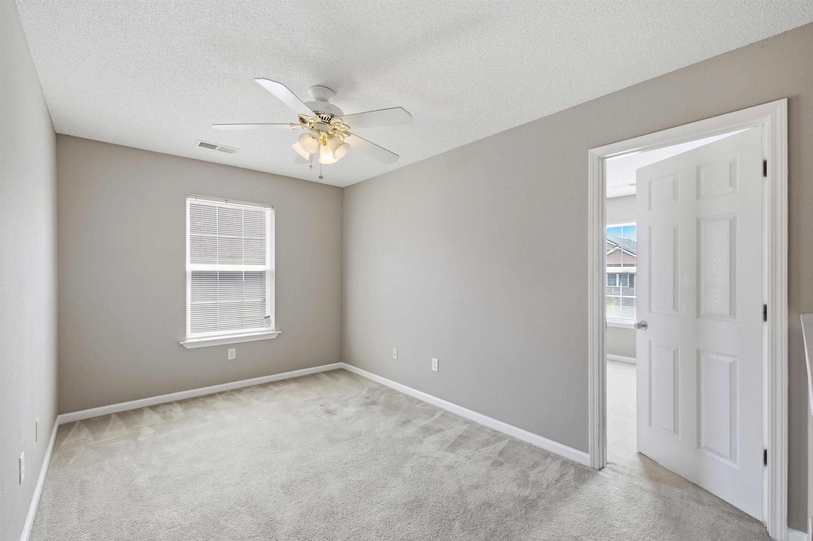 858 Crossfield Cv Property Photo 22