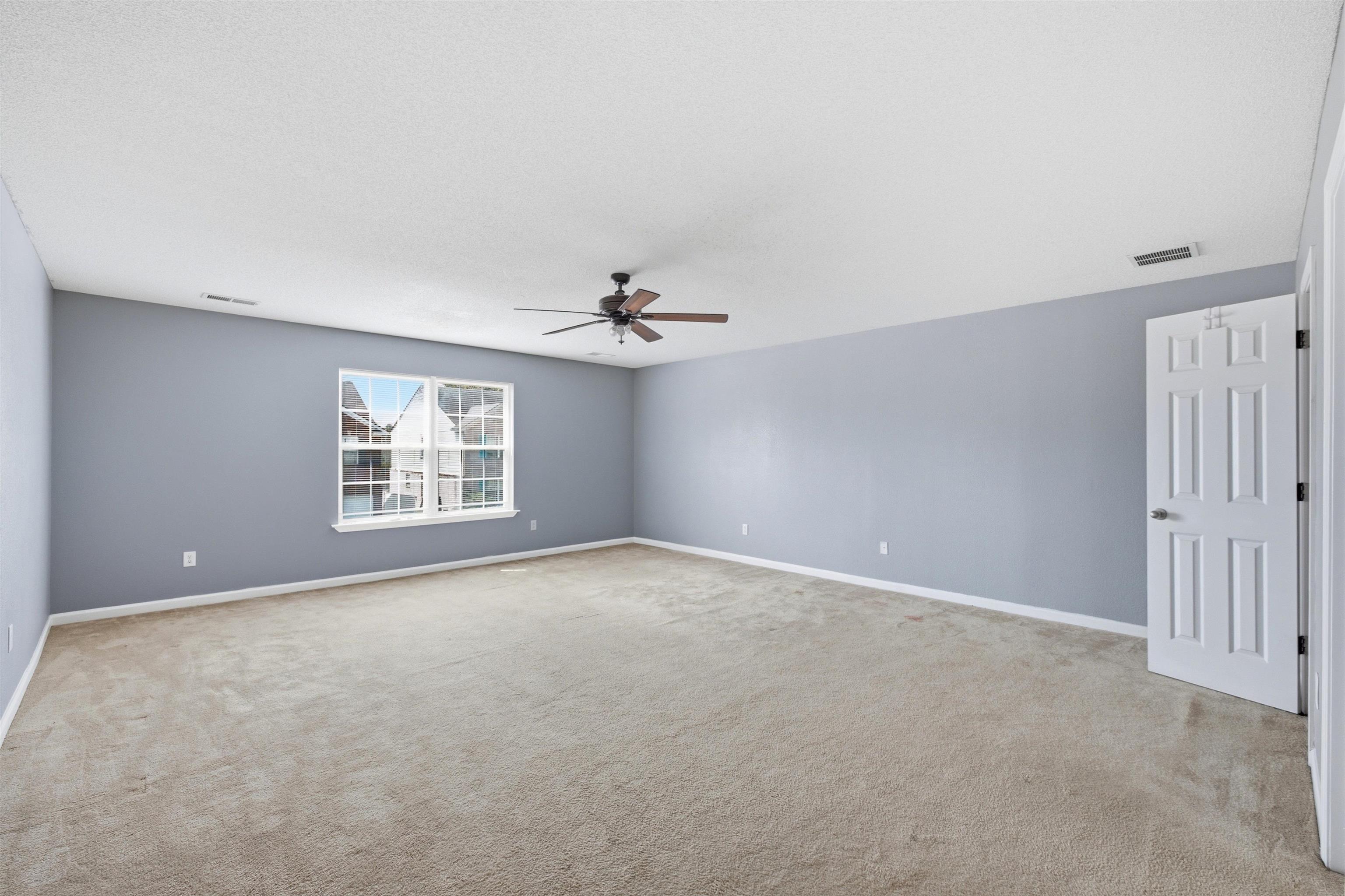 858 Crossfield Cv Property Photo 24