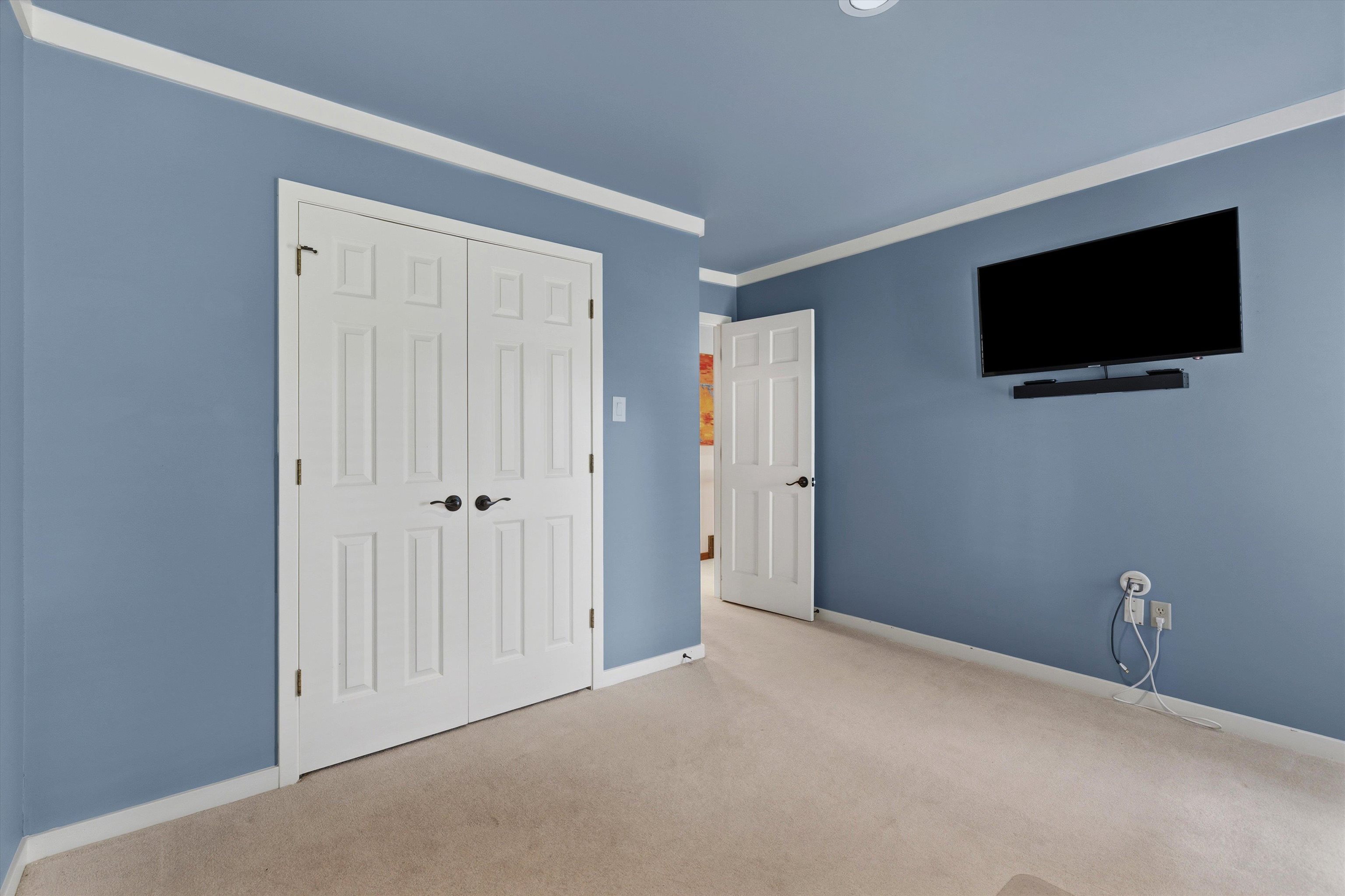 2480 Wishanger Cv Property Photo 16
