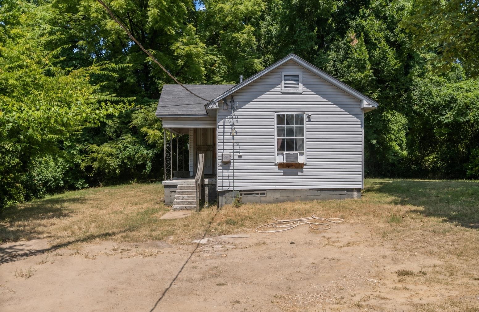 564 W Peebles Rd Property Photo 16
