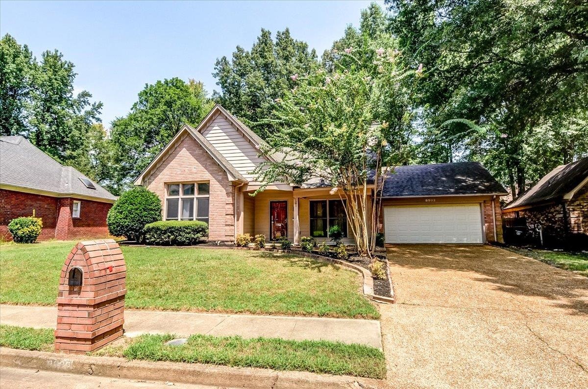 8902 Walnut Ridge Loop Property Photo 8