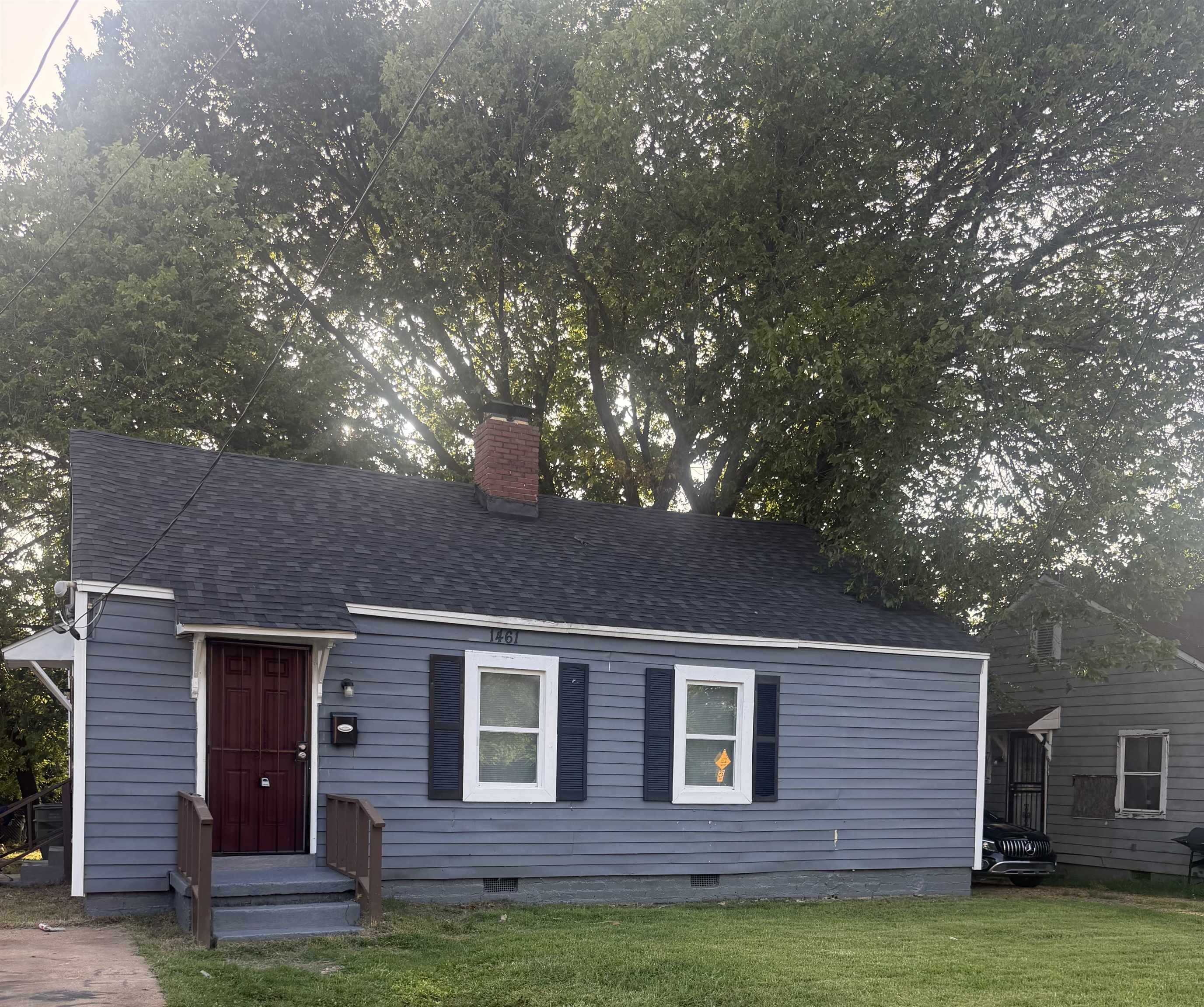 1461 Wilson St Property Photo 1