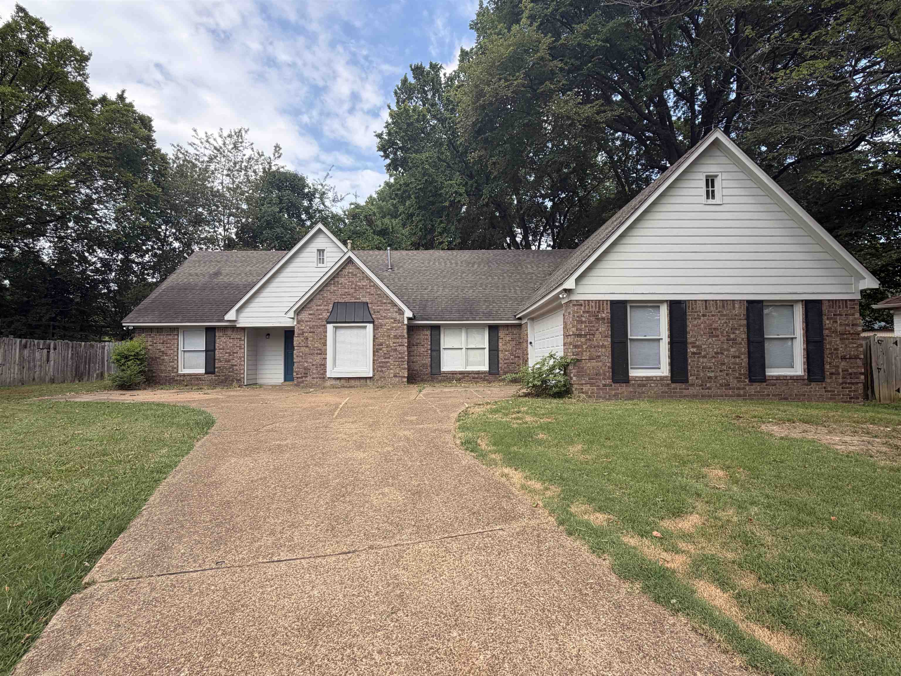 4801 Bradfield Run Property Photo 1