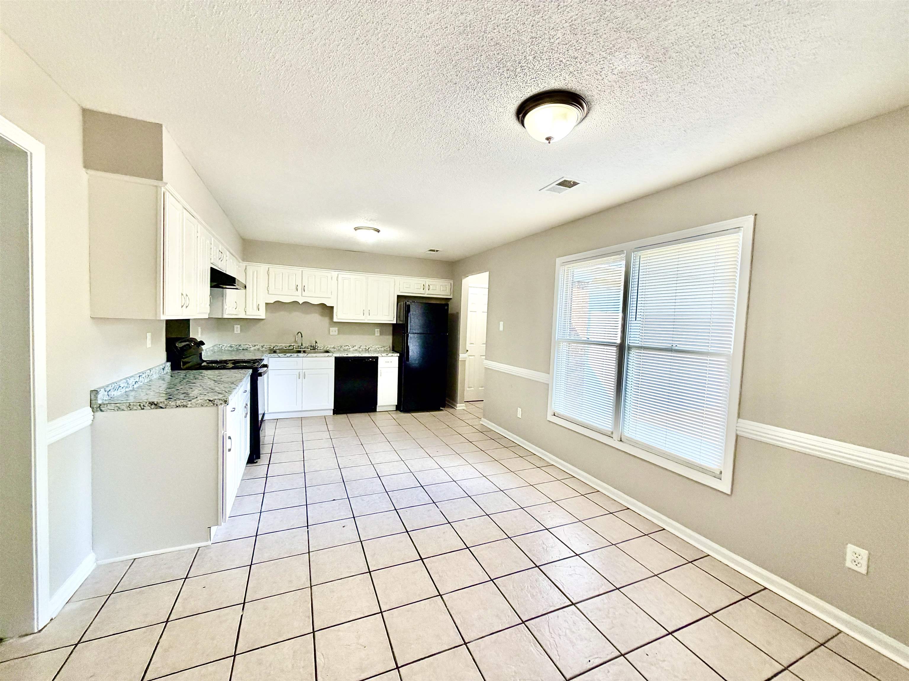 4801 Bradfield Run Property Photo 4