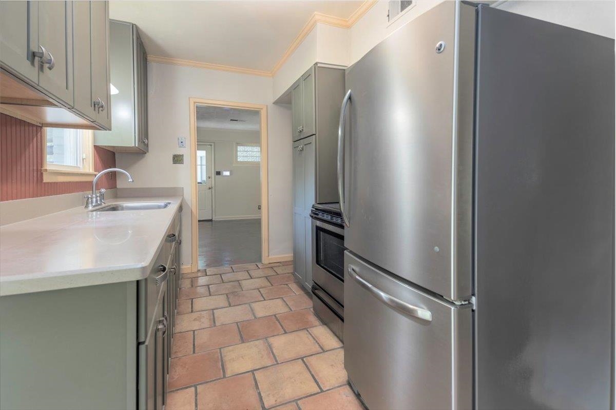 4910 Cole Rd Property Photo 10