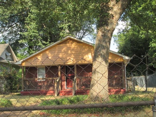 1412 WILLIE MITCHELL BLVD Property Photo 1