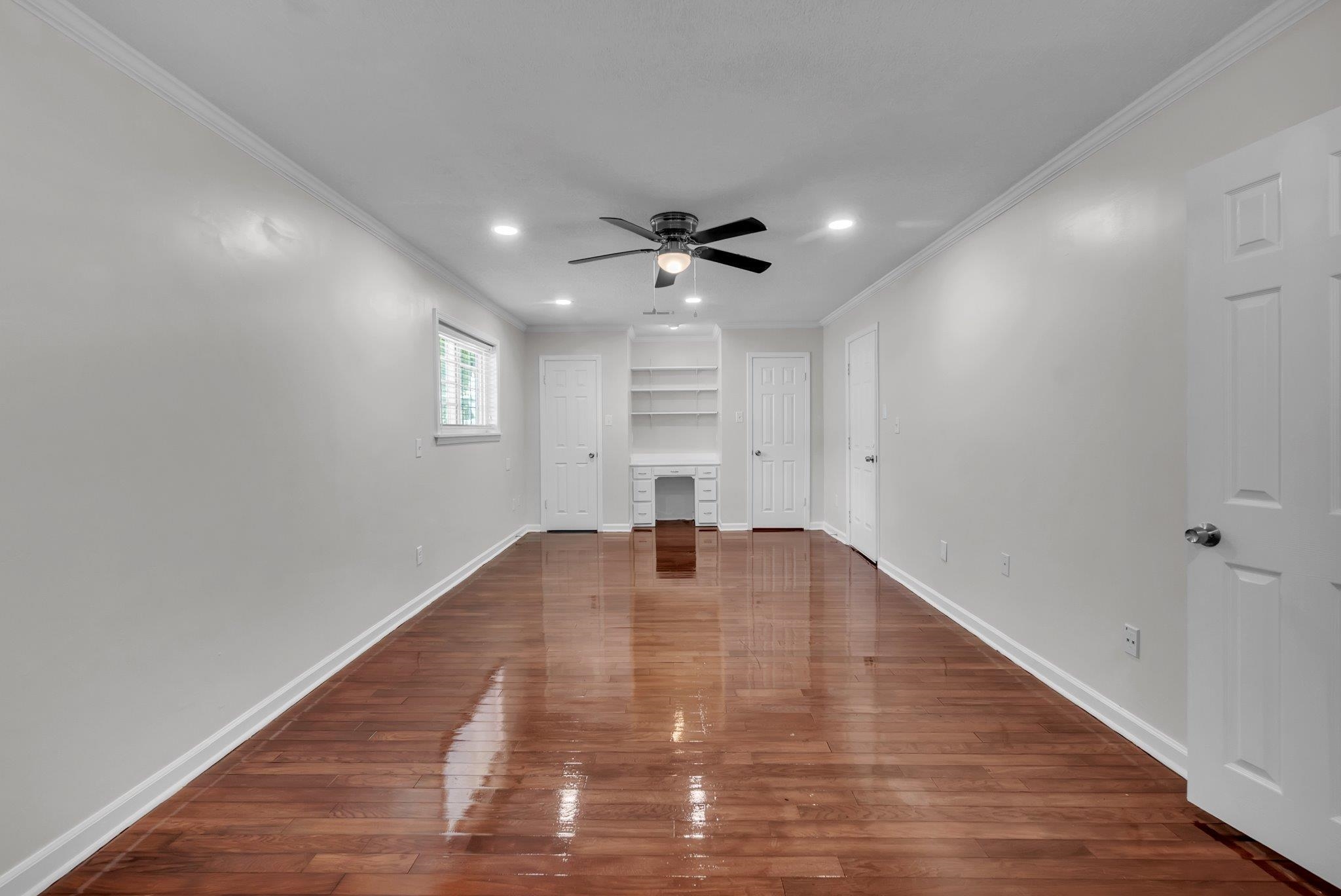 137 Champa Ave Property Photo 14