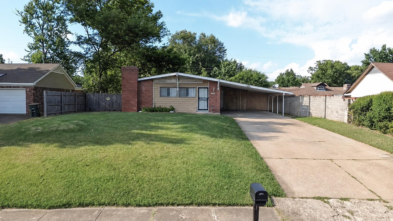 1520 HESTER RD Property Photo 1