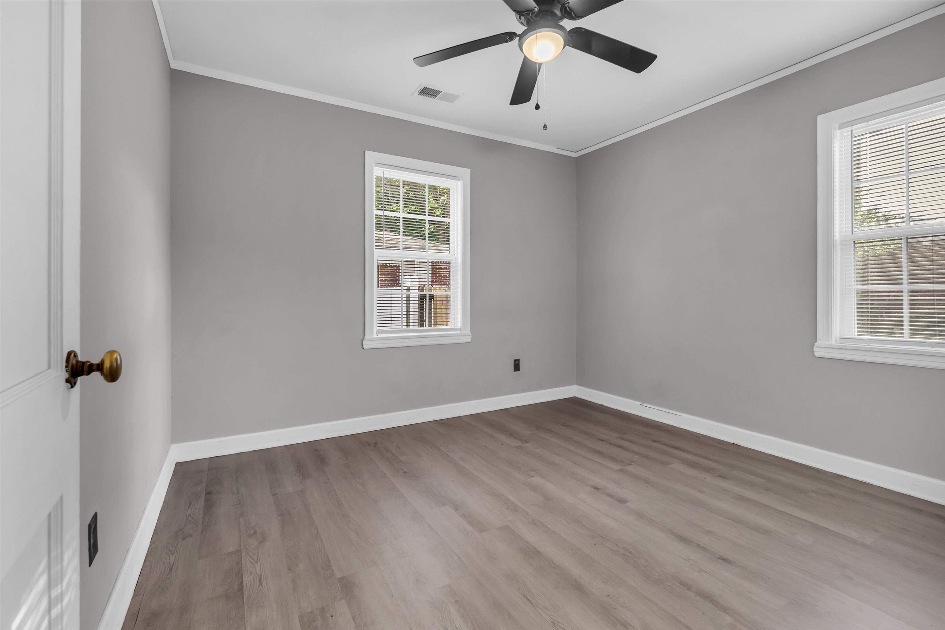 611 Waring Rd Property Photo 12