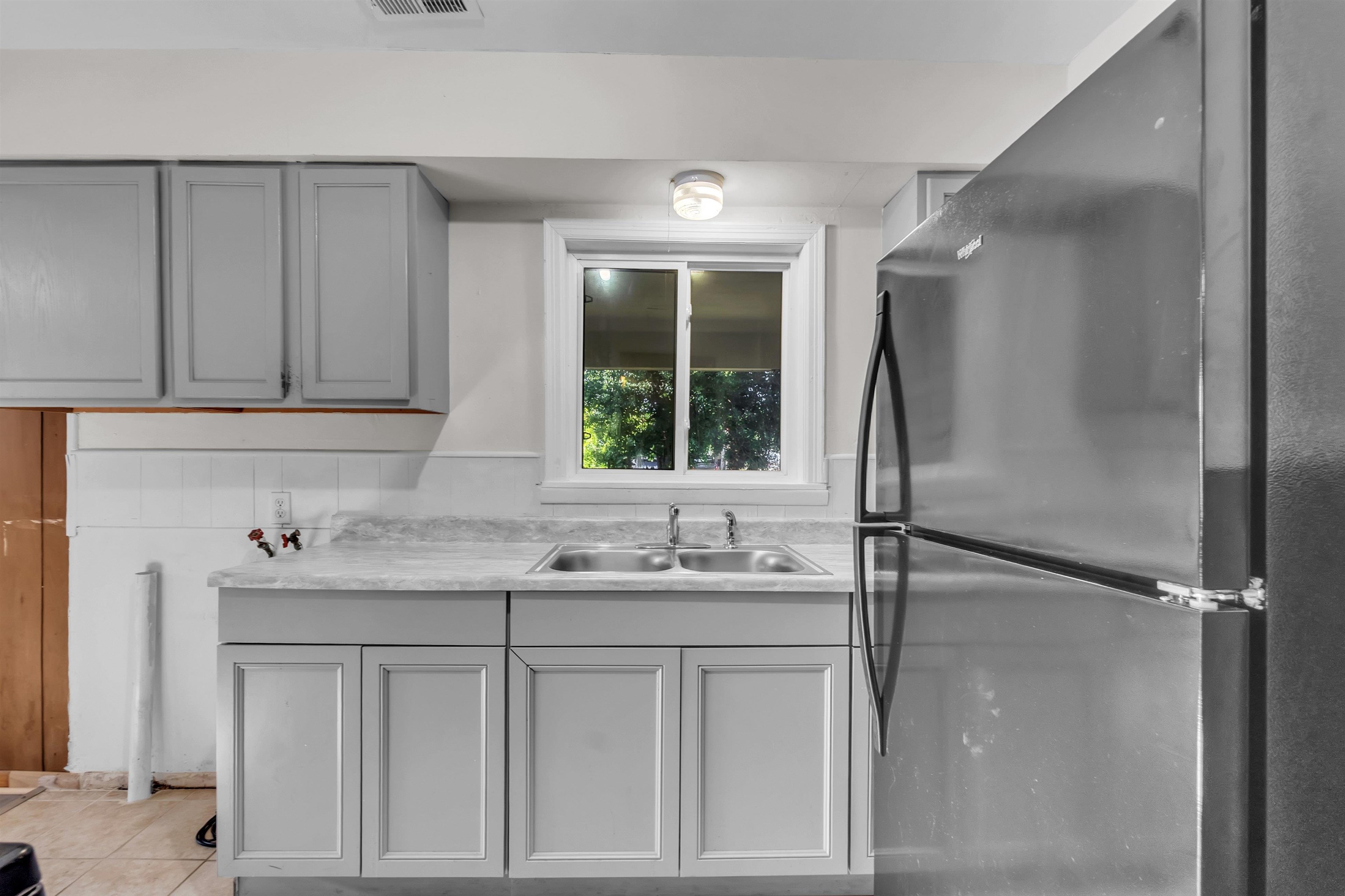 611 Waring Rd Property Photo 19