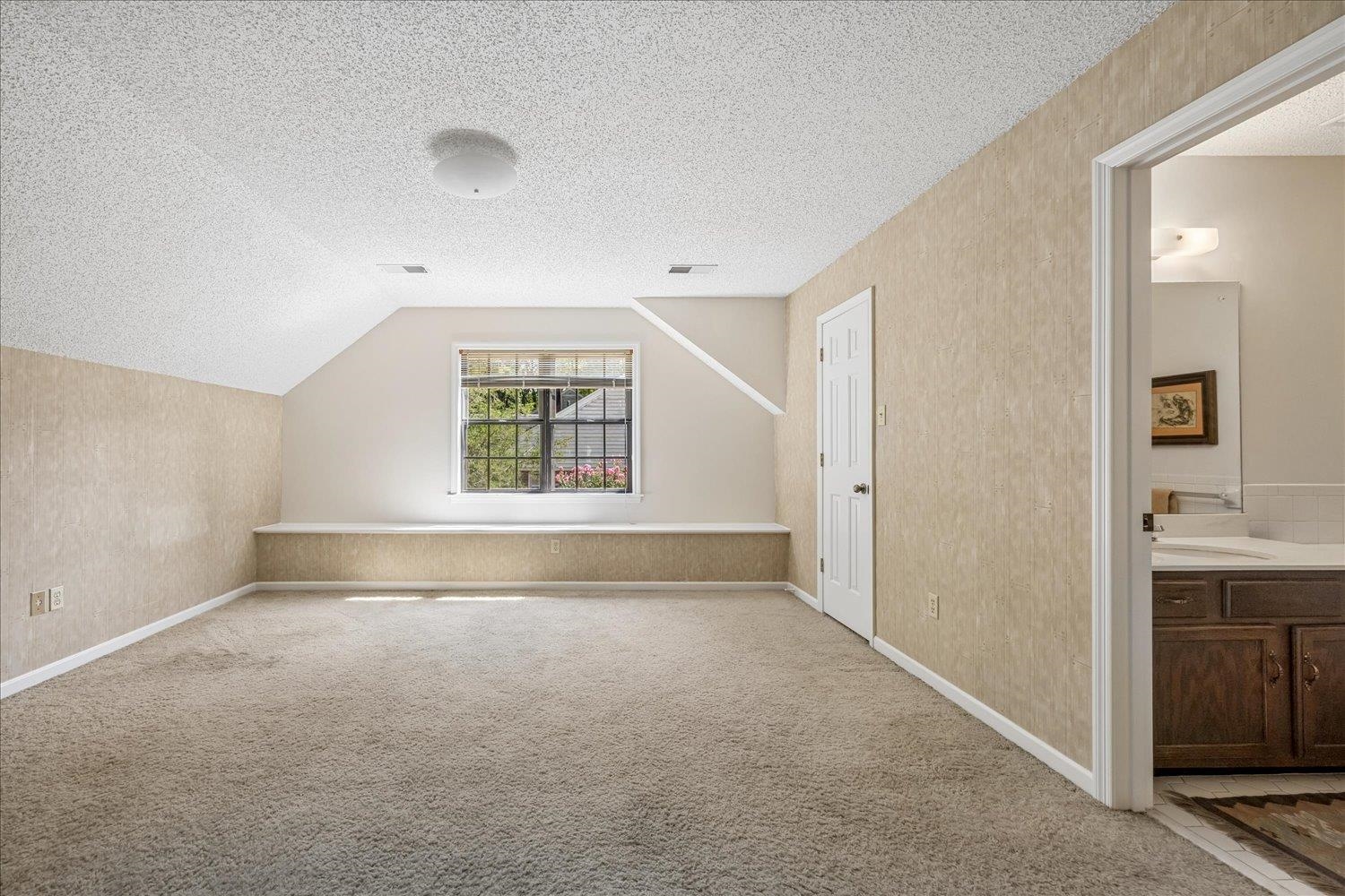1659 Tamarack Ln Property Photo 27