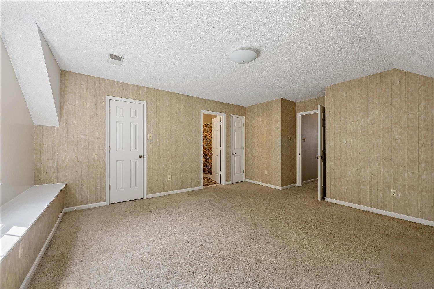 1659 Tamarack Ln Property Photo 28
